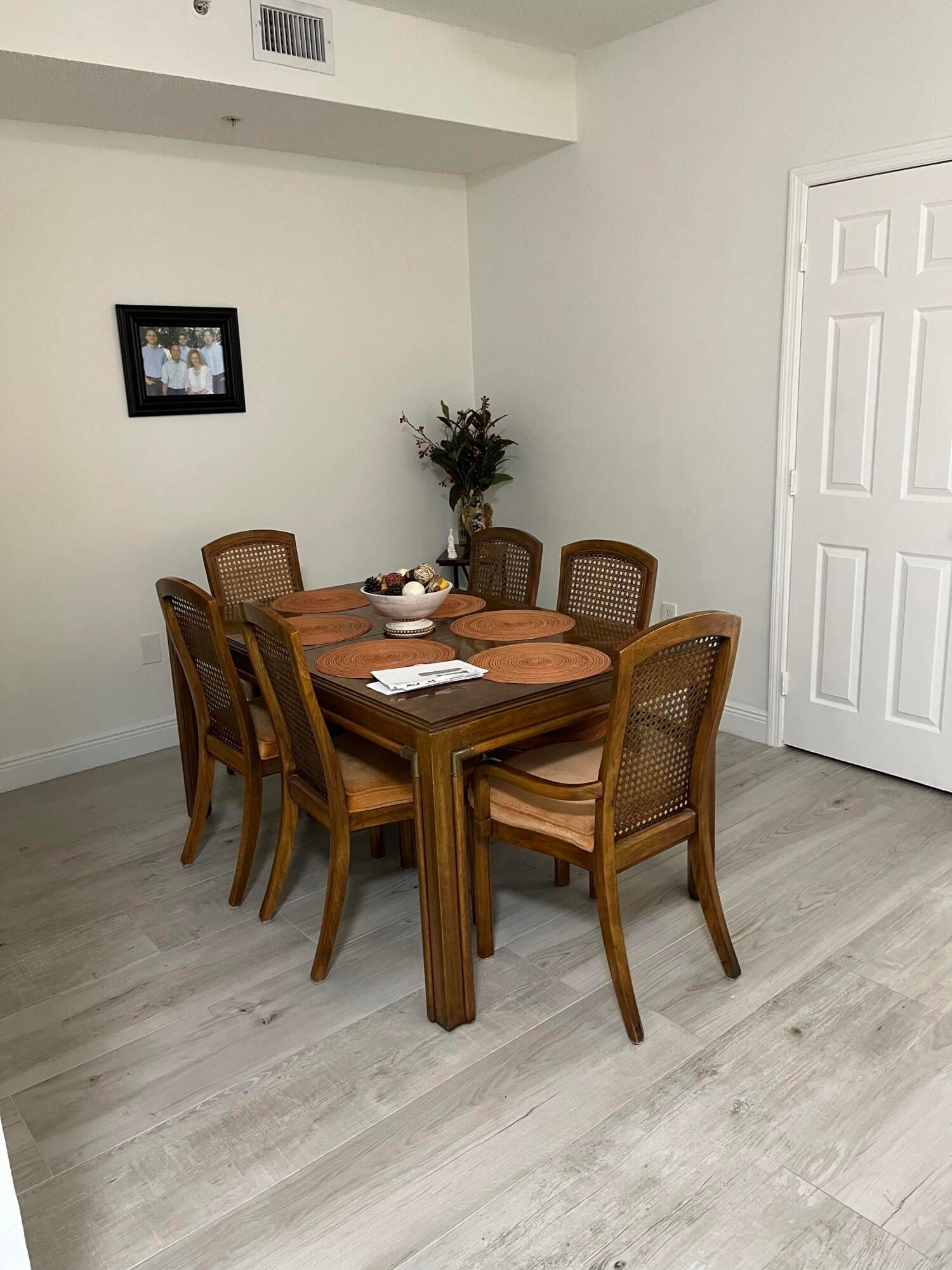 Properties 2060 Greenview Shores Boulevard