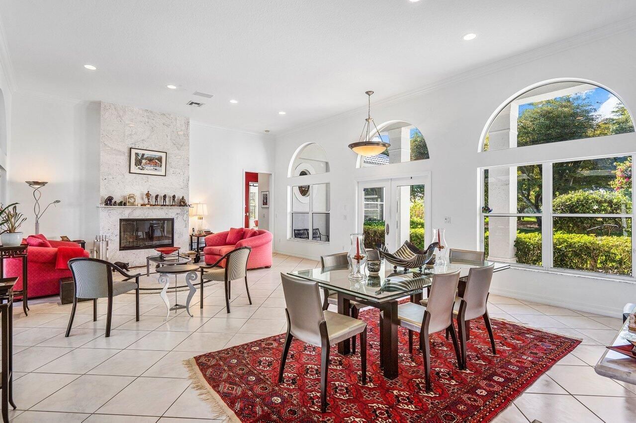 3663 Chinaberry Terrace
