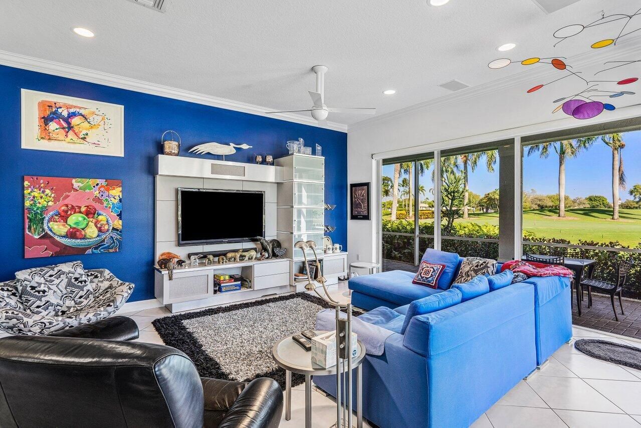 3663 Chinaberry Terrace