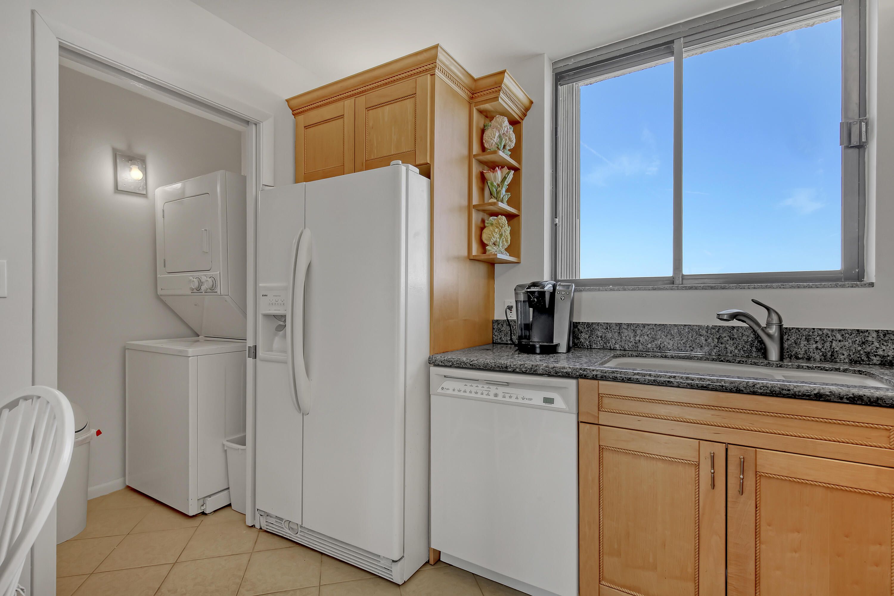 400 Ocean Trail Way