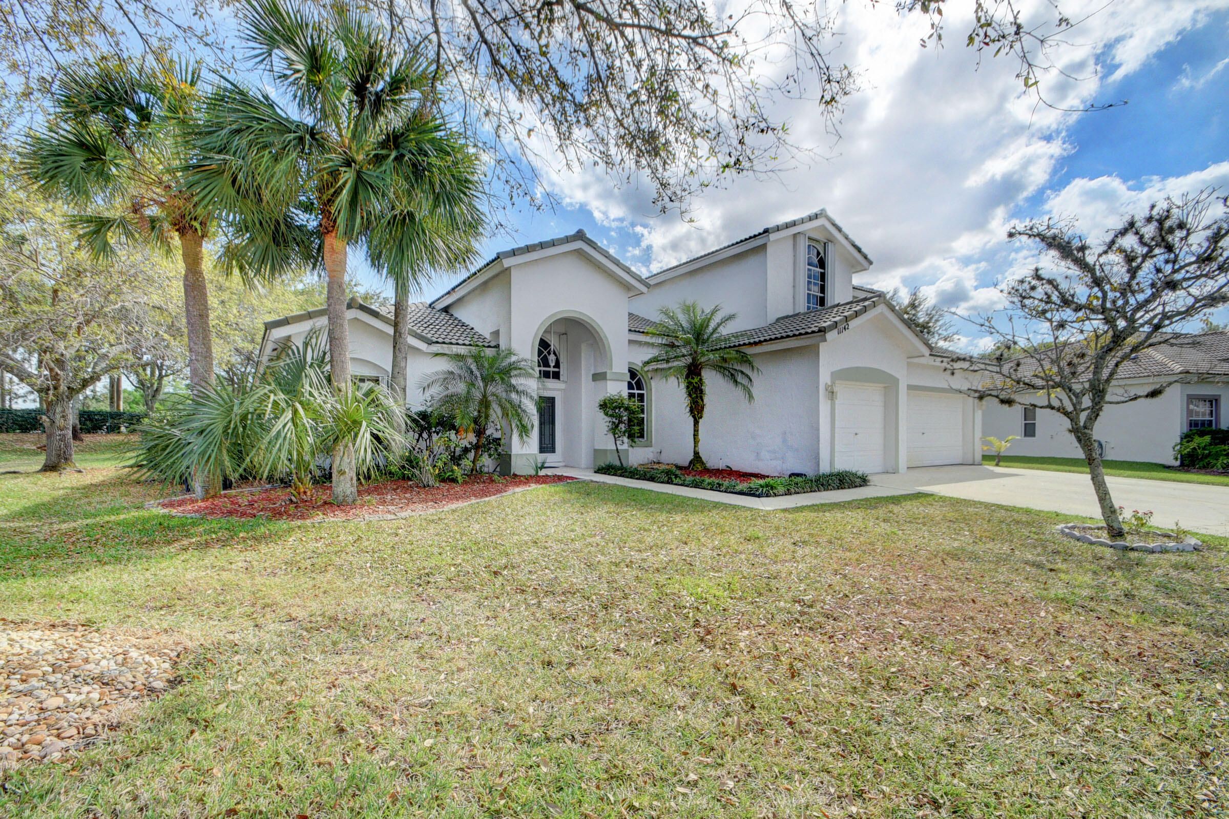 Properties 11142 Grandview Manor