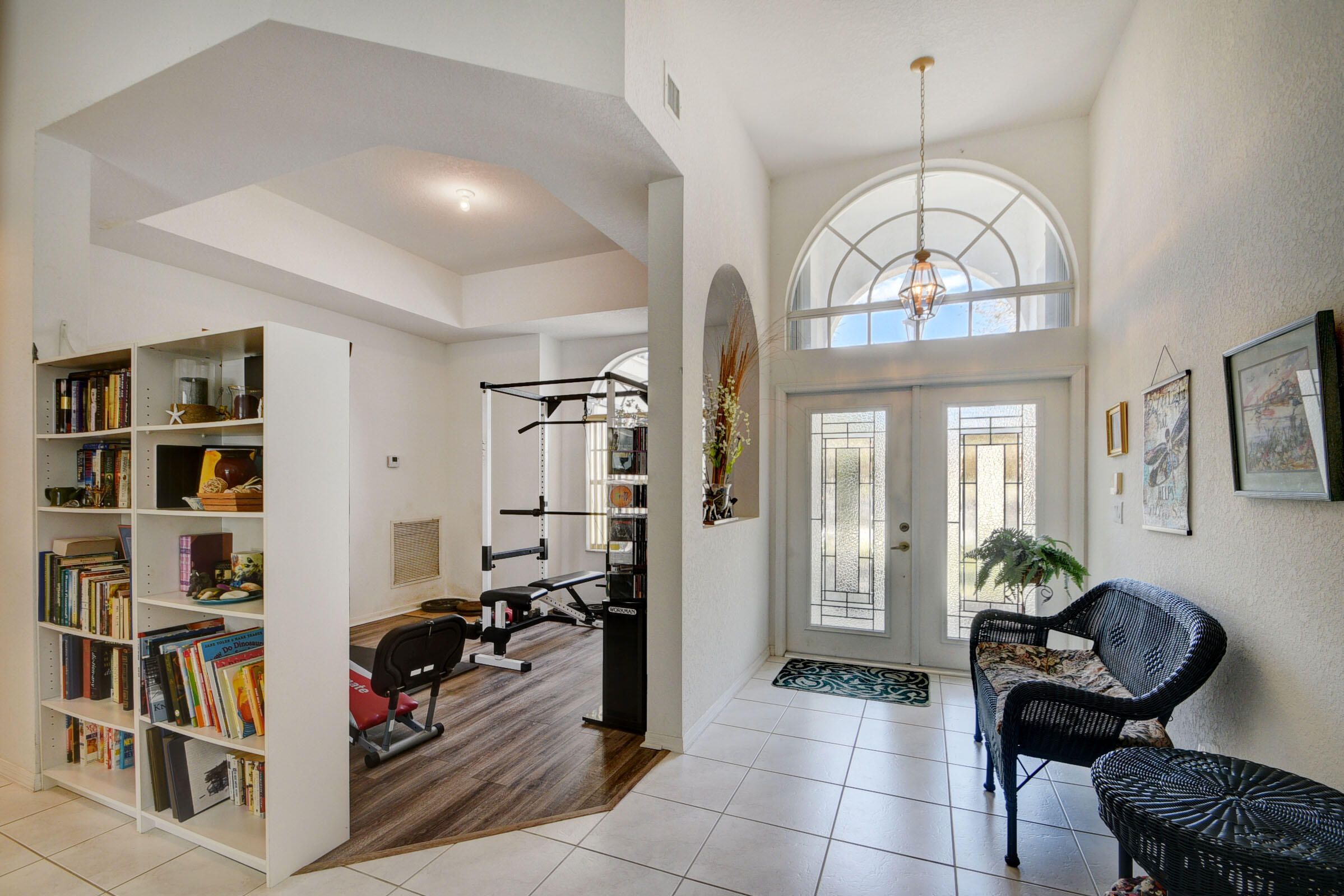 Properties 11142 Grandview Manor