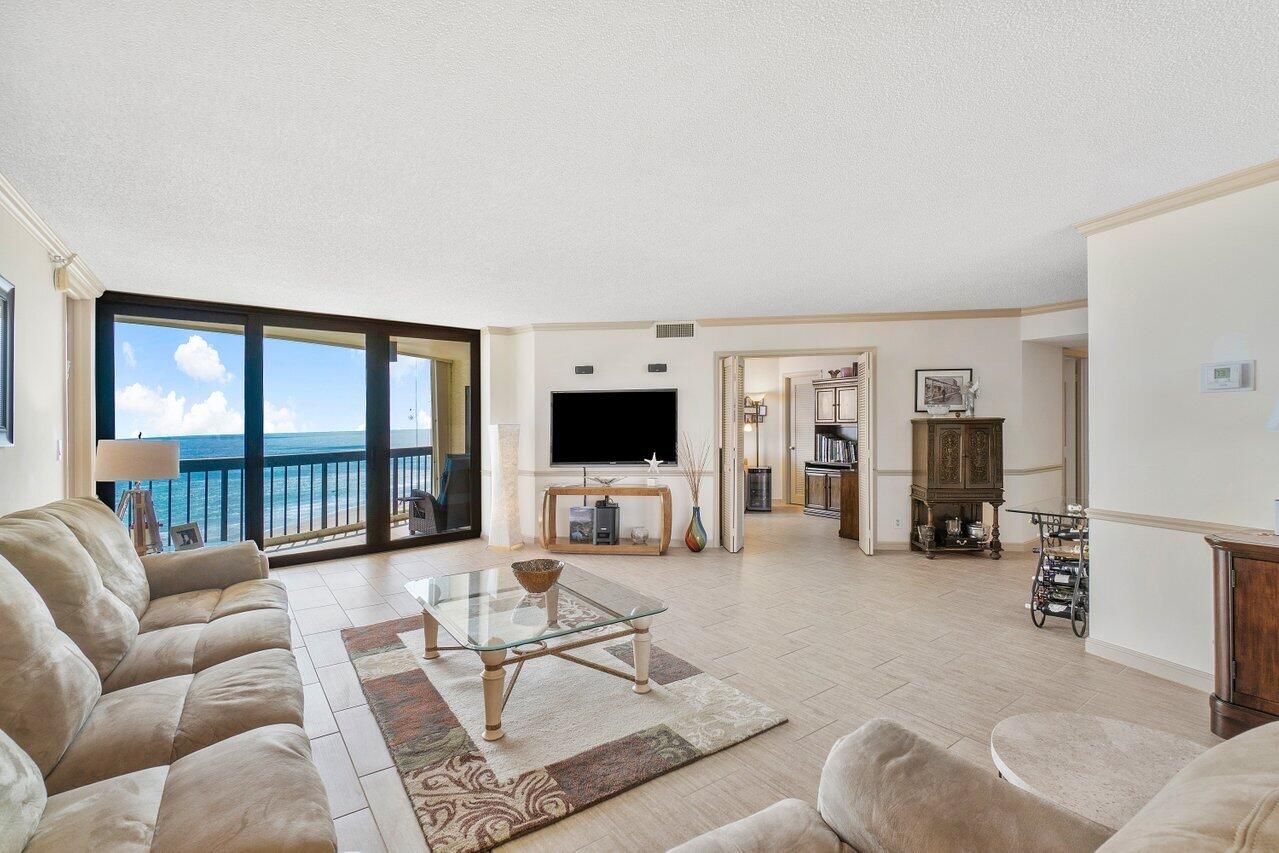 4545 N Ocean Boulevard