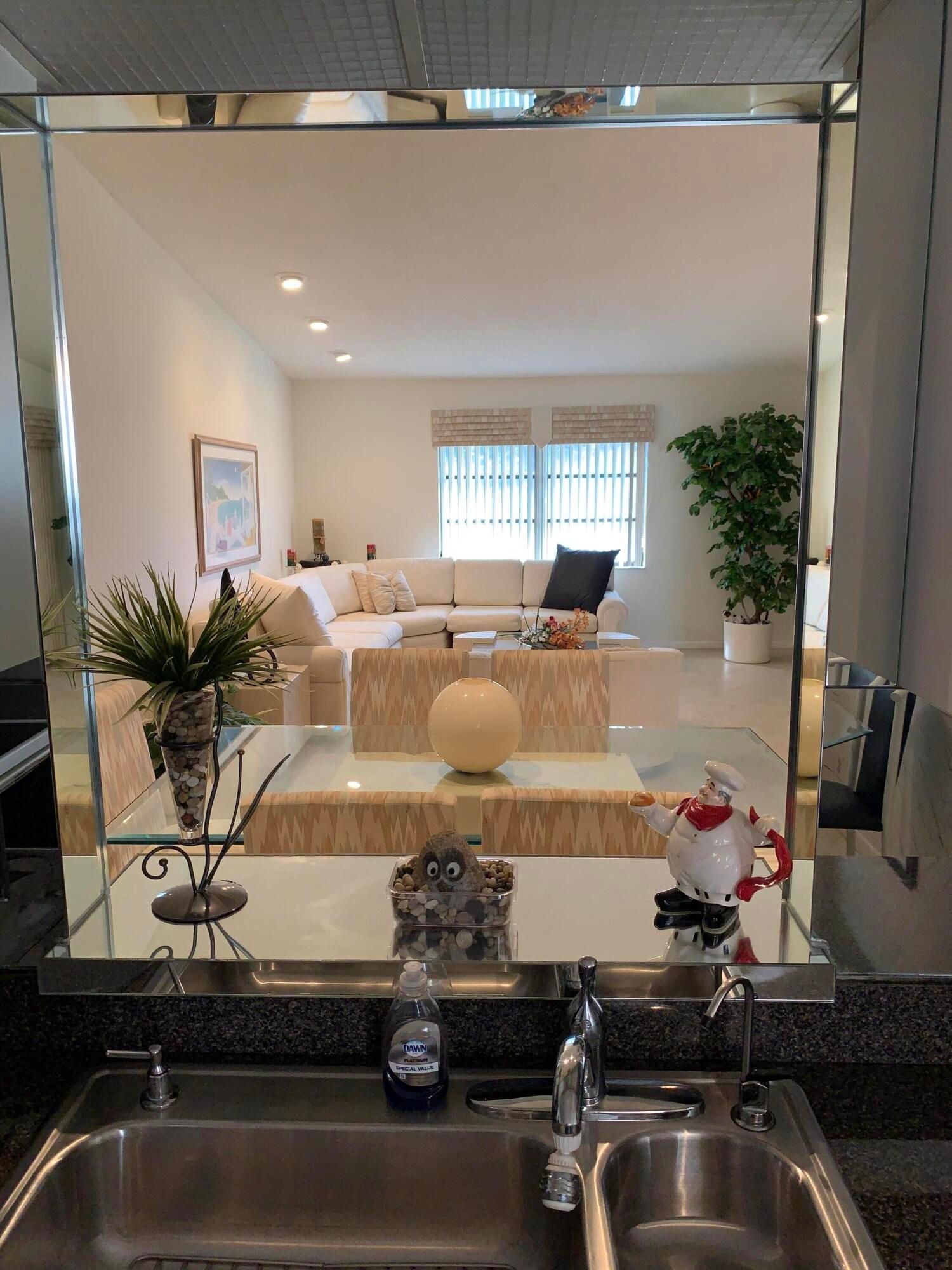 6128 Kings Gate Circle