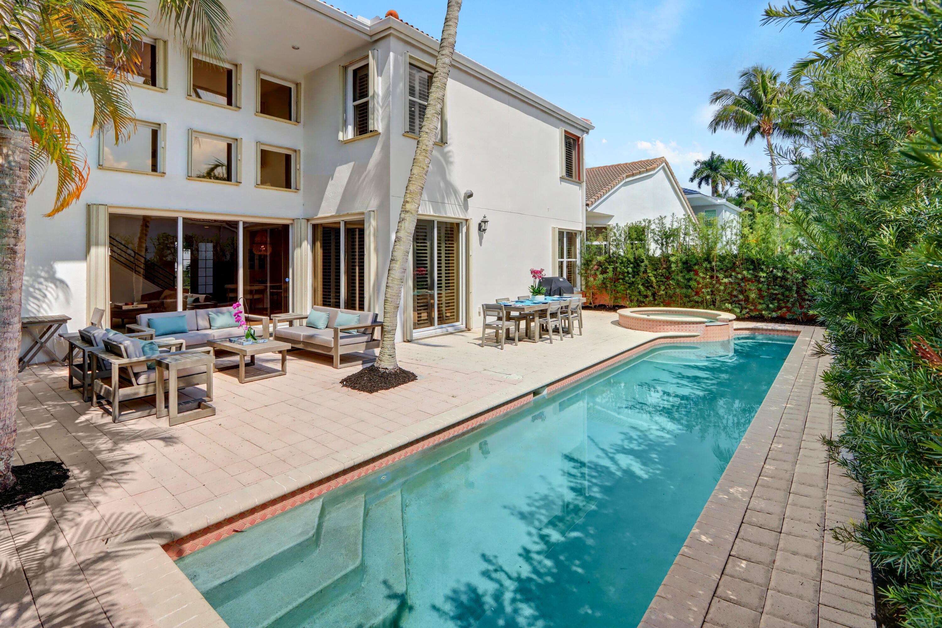 4292 NW 65th Road