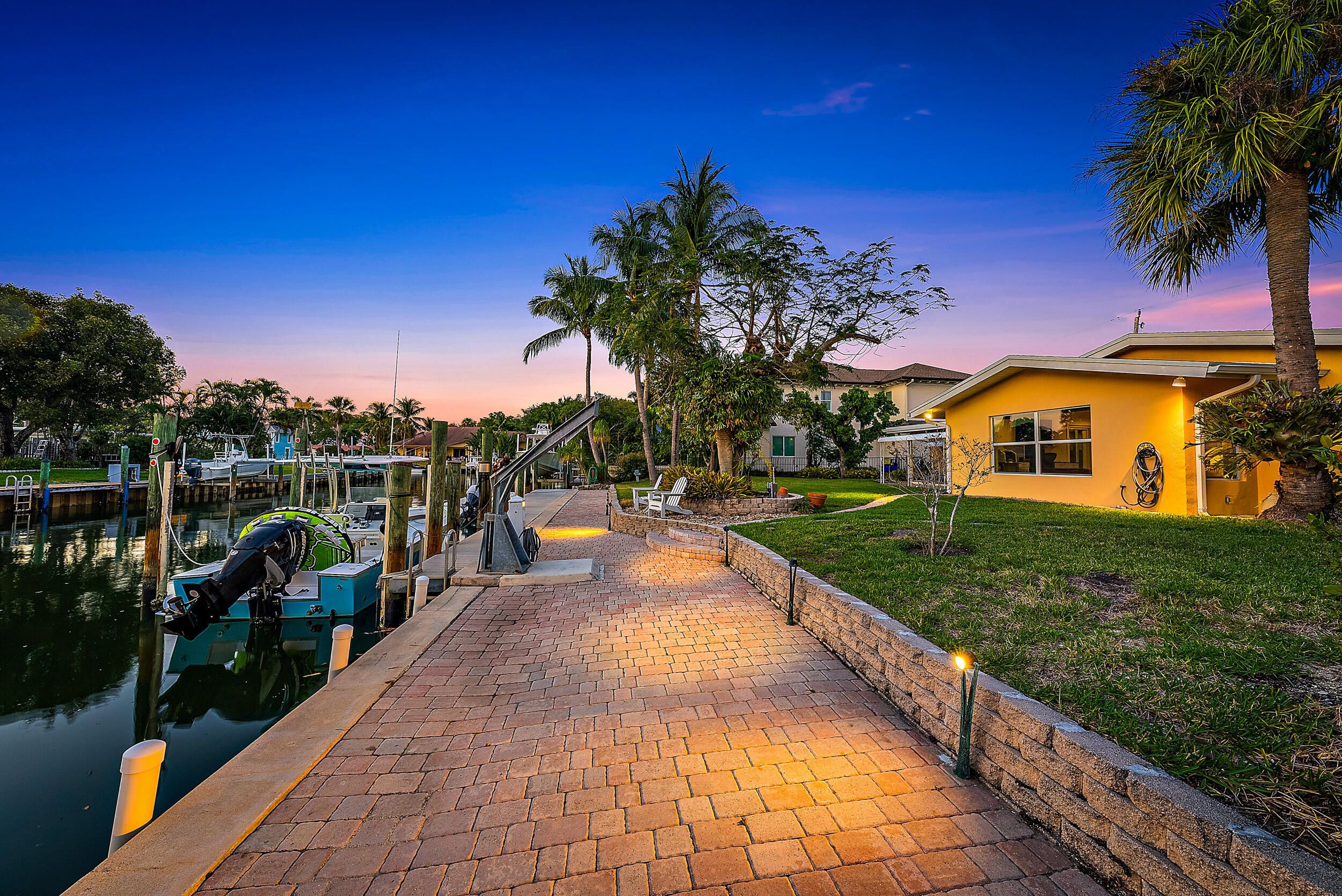 930 Dolphin Drive