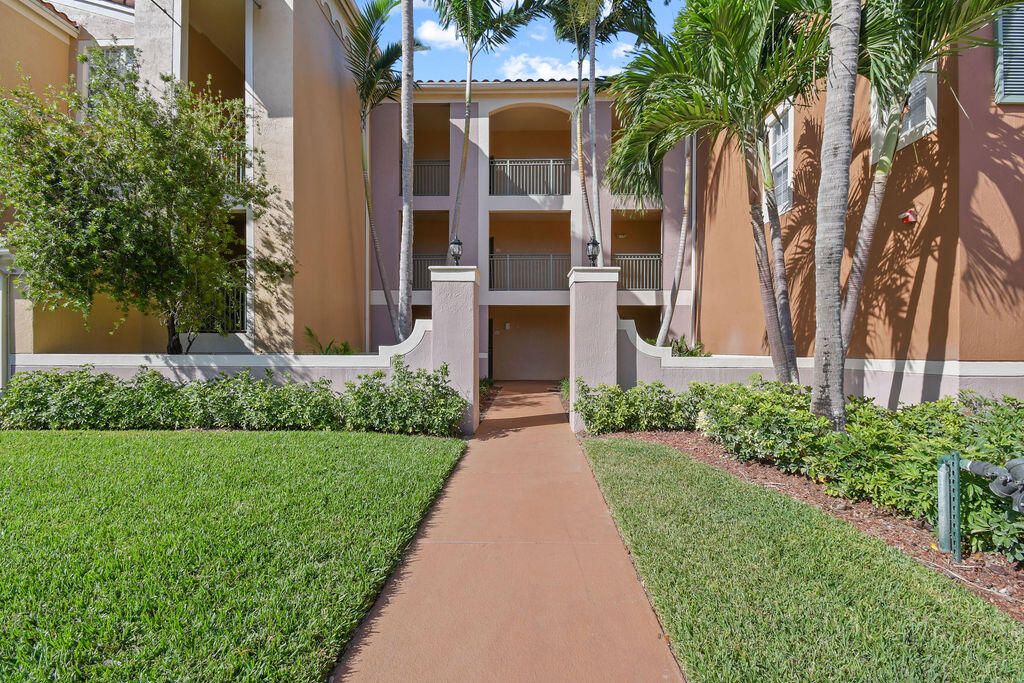 Properties 11790 Saint Andrews Place