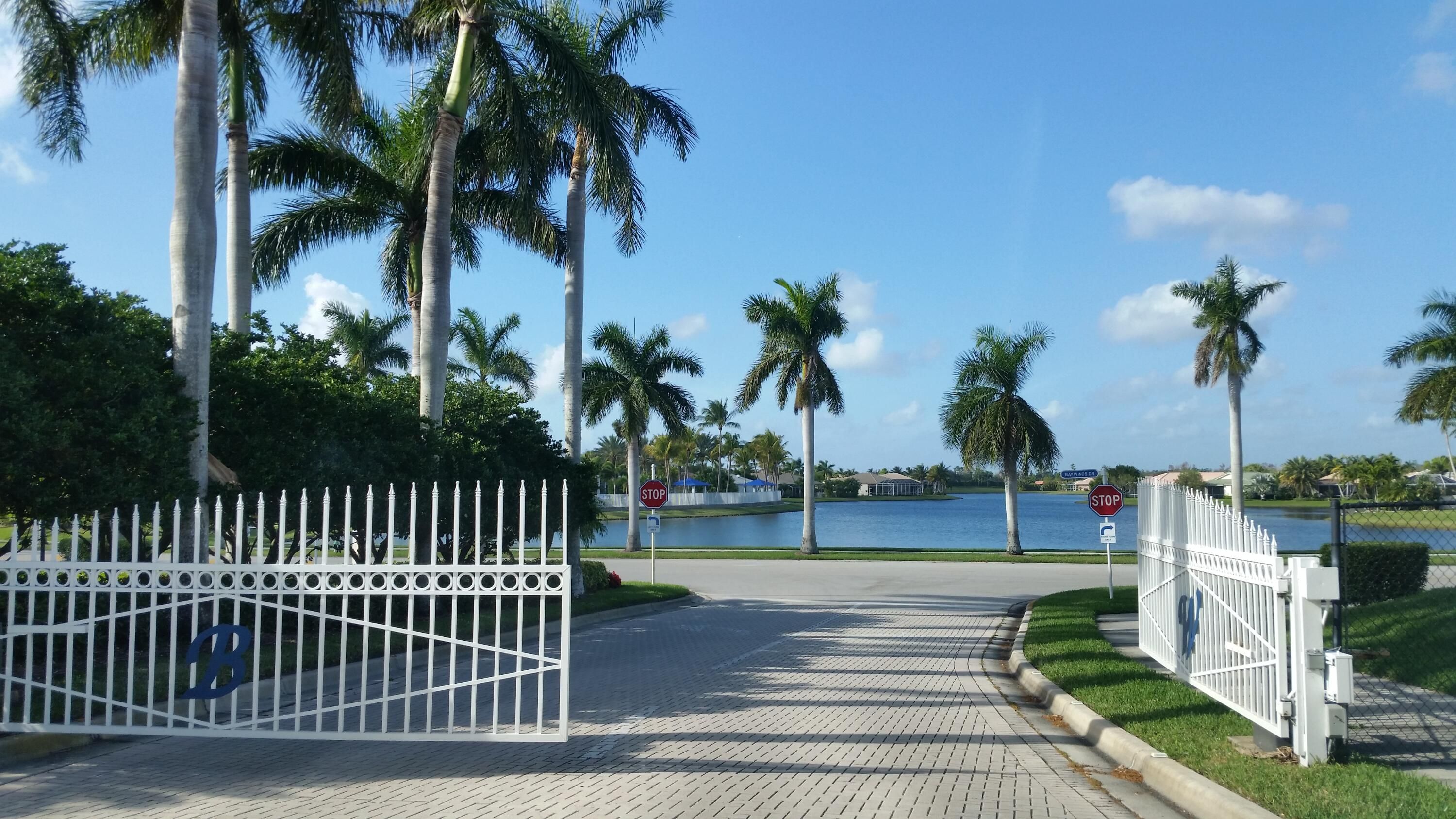 2338 Harbour View Court