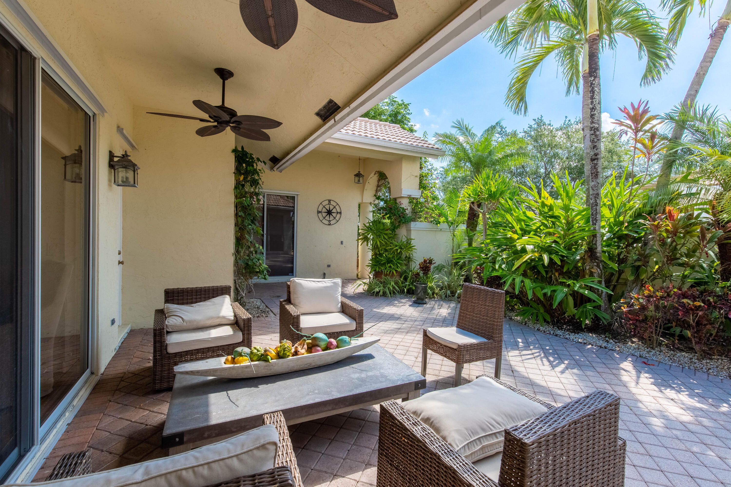 Properties 2711 Twin Oaks Way