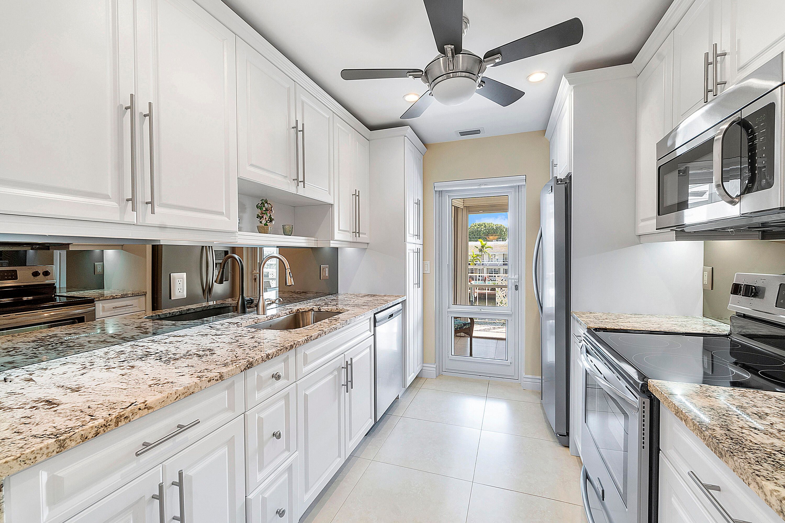 2864 NE 33rd Court