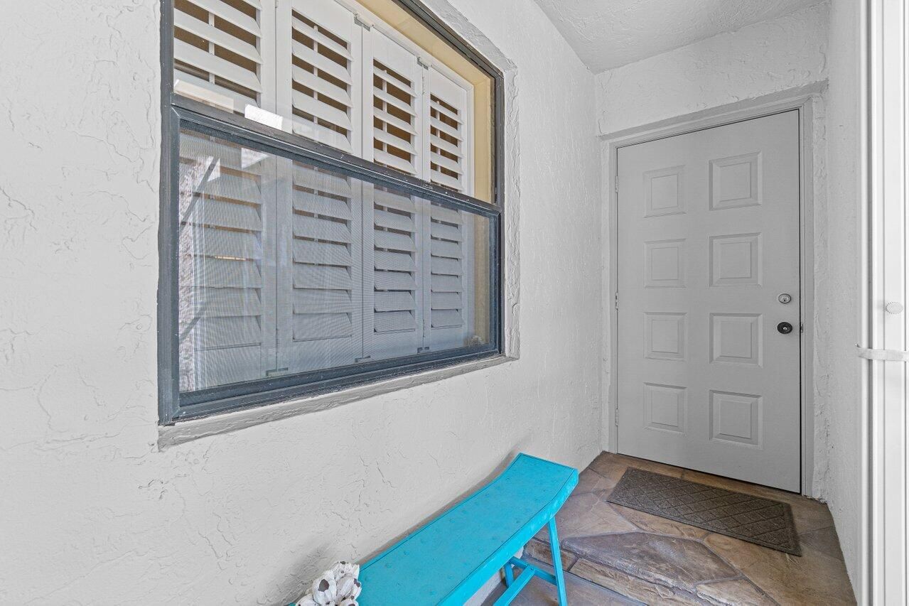 835 NW 25th Avenue