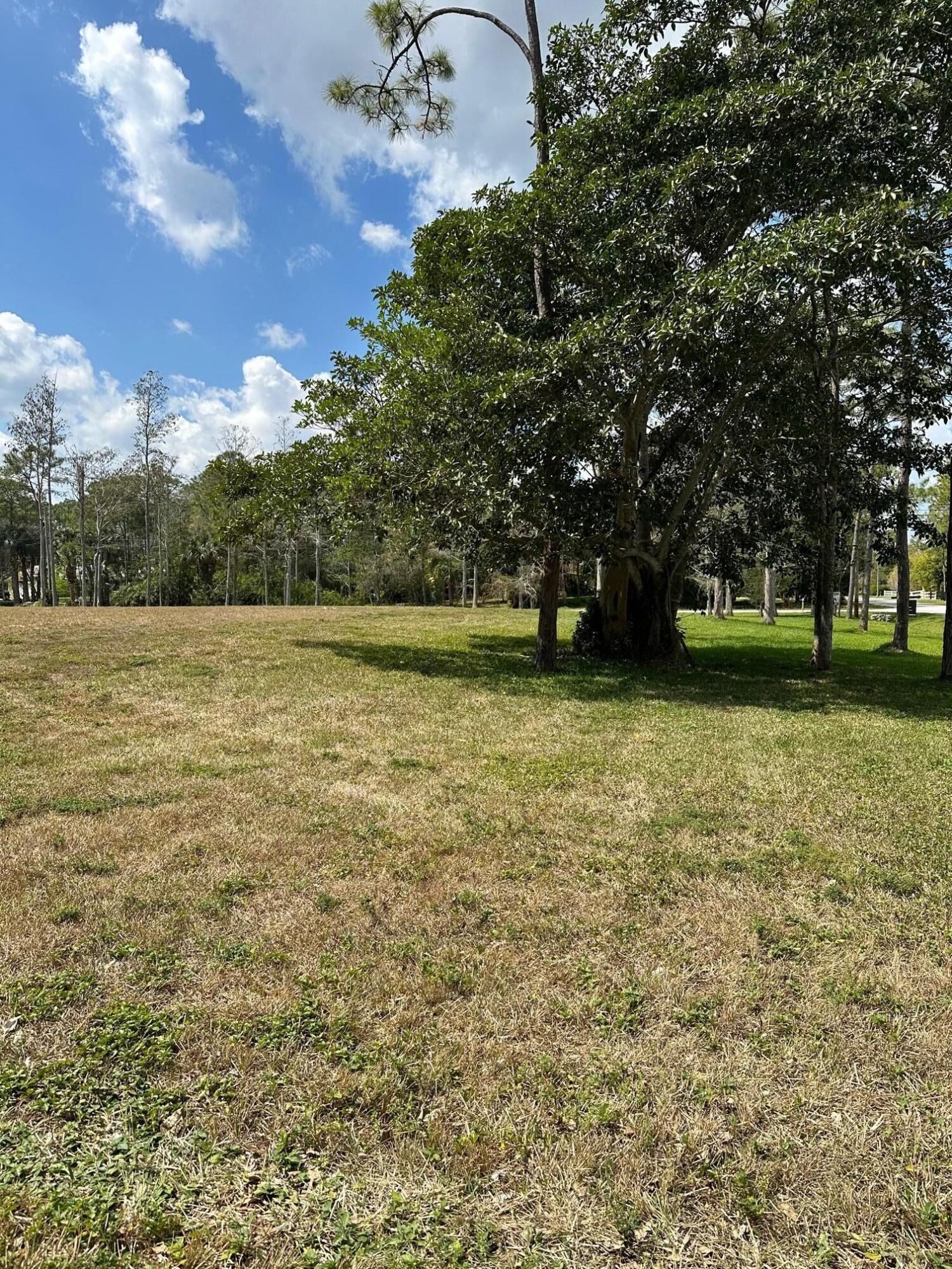 Lot 1070 159th N Court