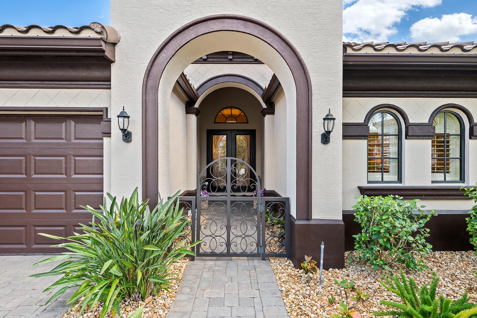 8282 Canopy Terrace