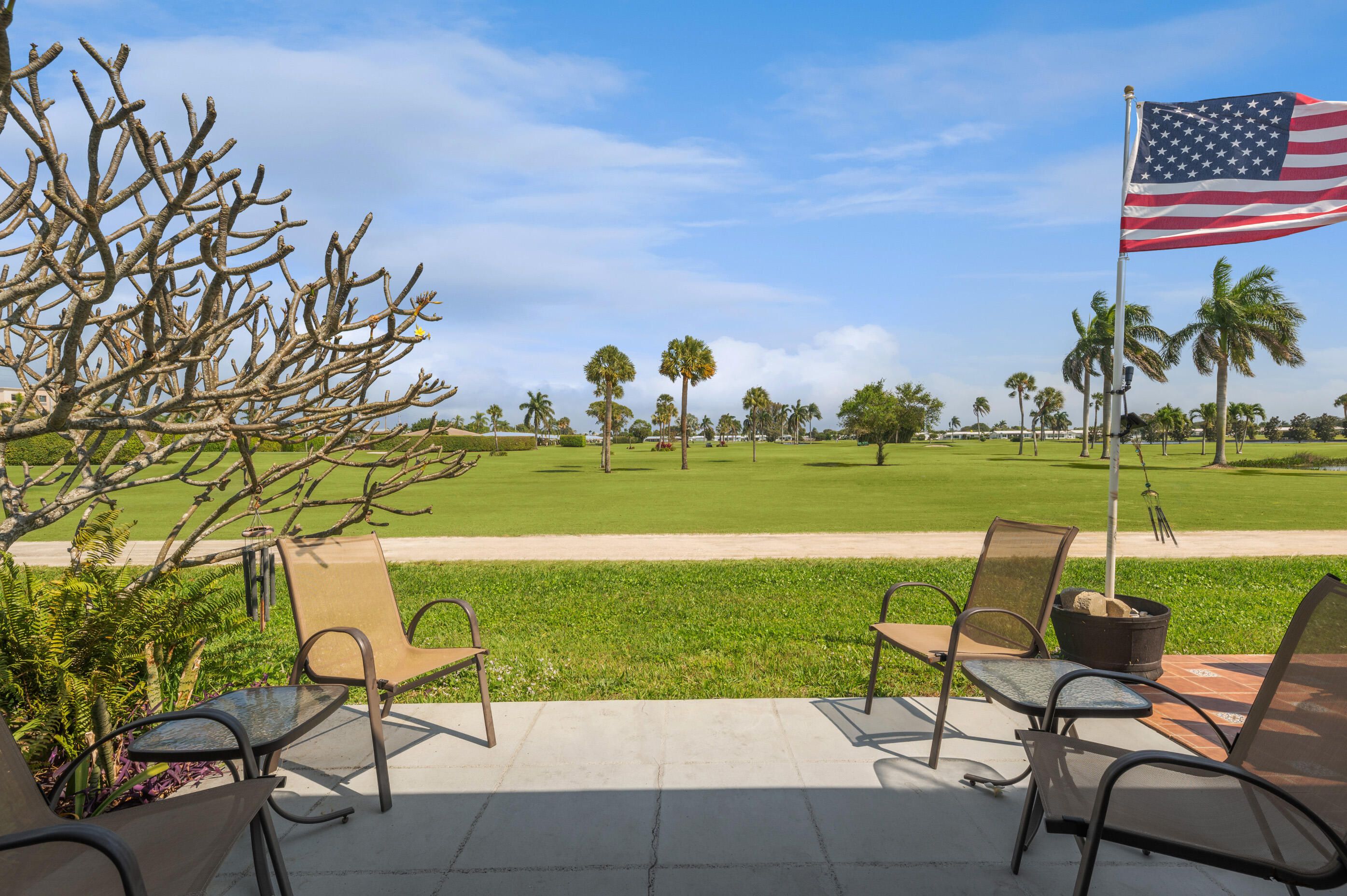 100 SW Golfview Terrace