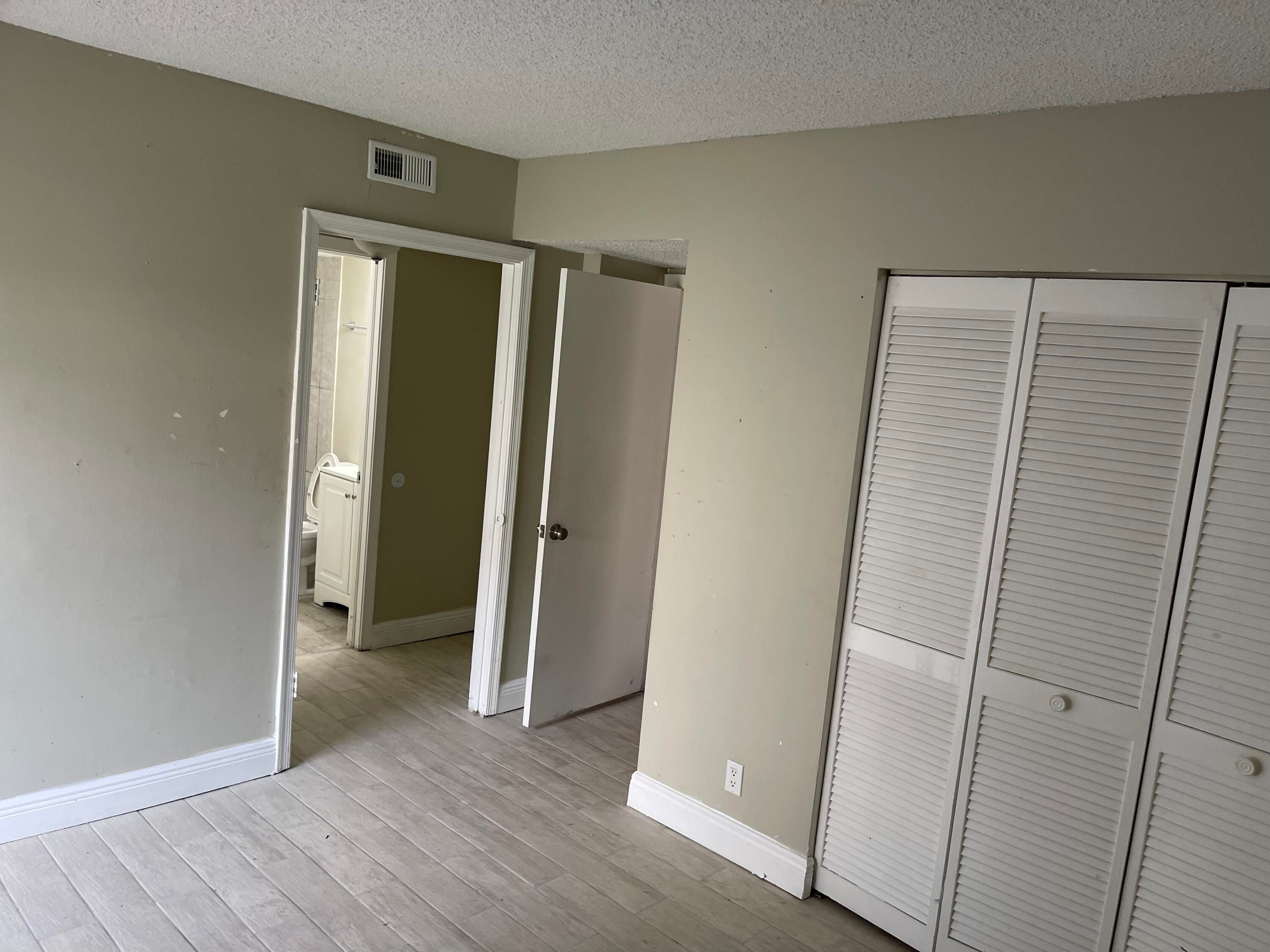 Properties 12641 Westhampton Circle