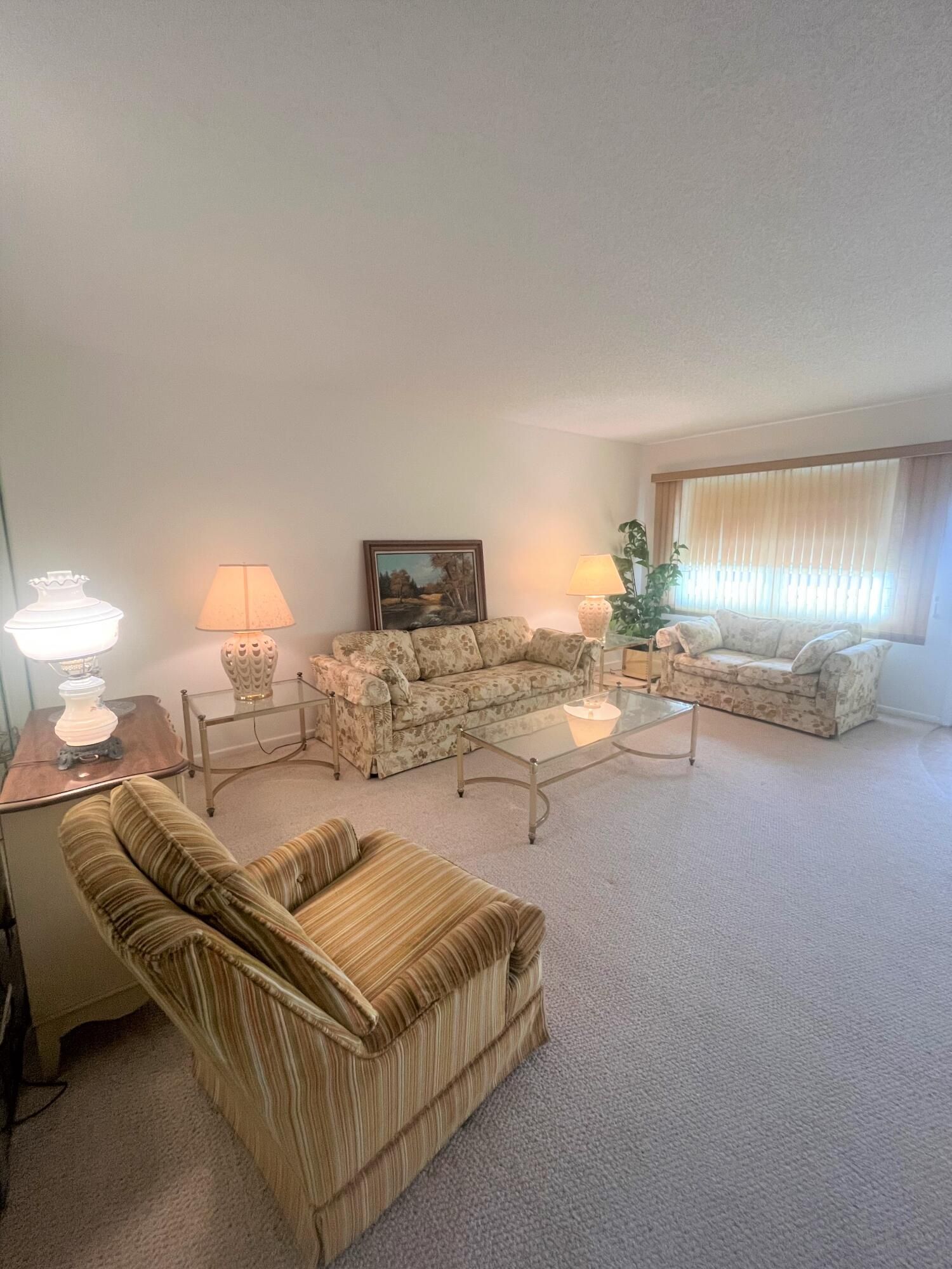 3076 Wolverton D