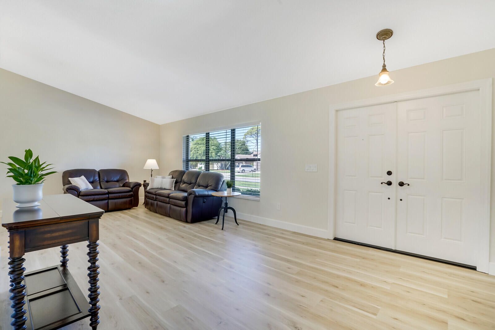 Properties 14238 Horseshoe Trace