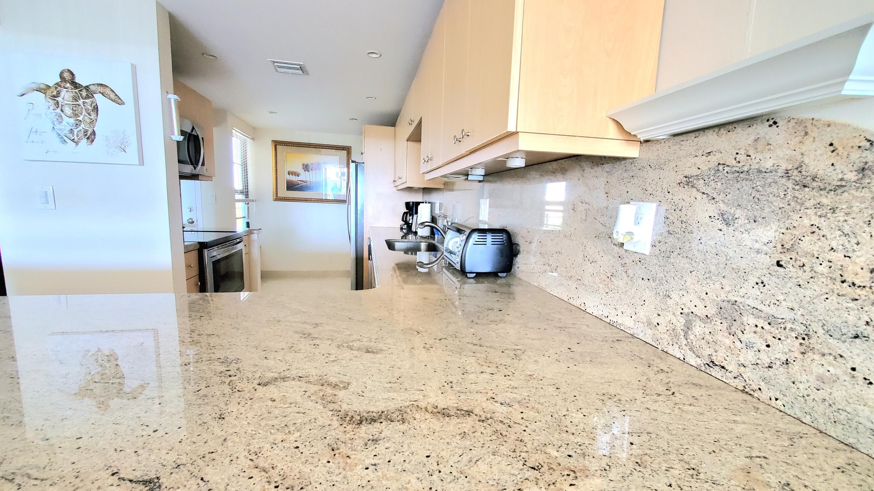 3 Royal Palm Way