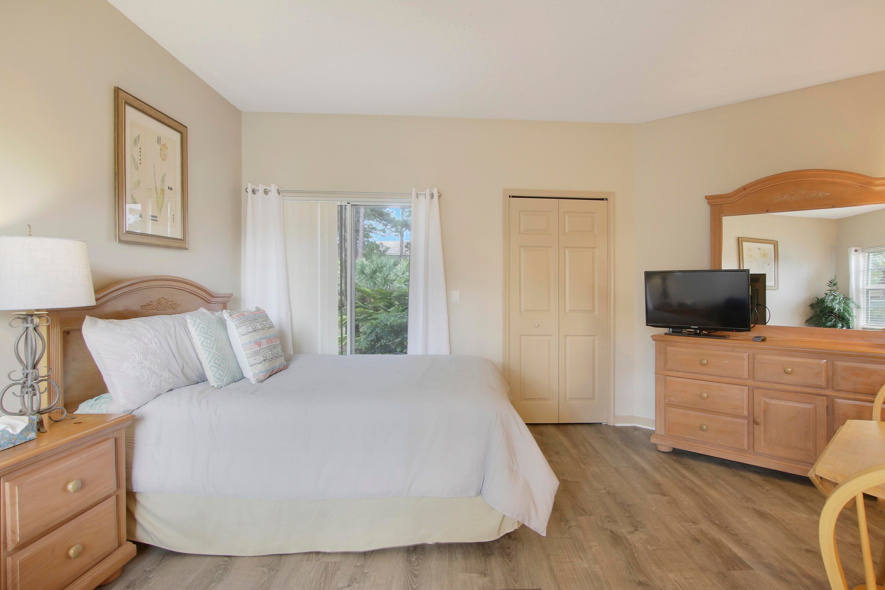 8381b Mulligan Circle