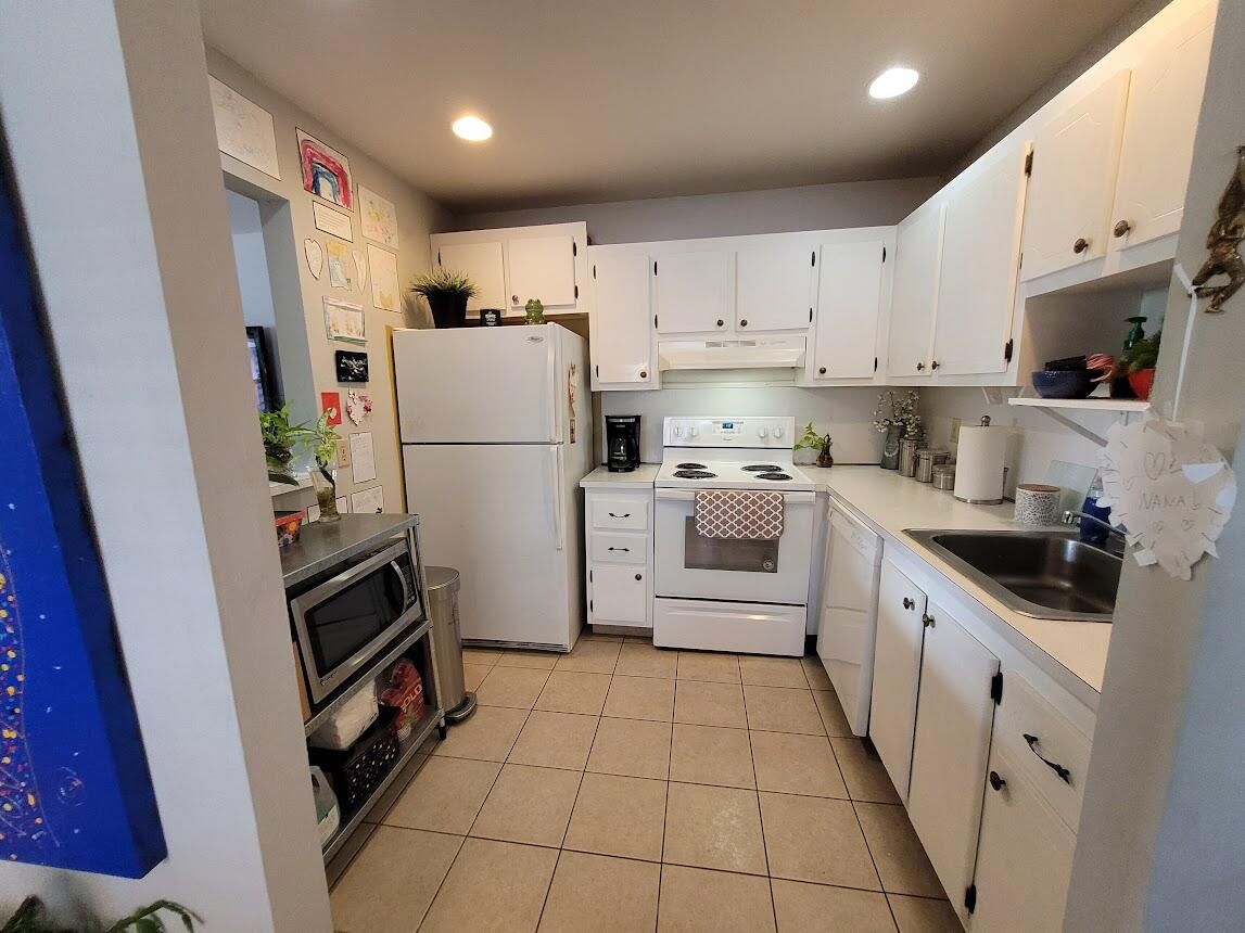 283 Tuscany E