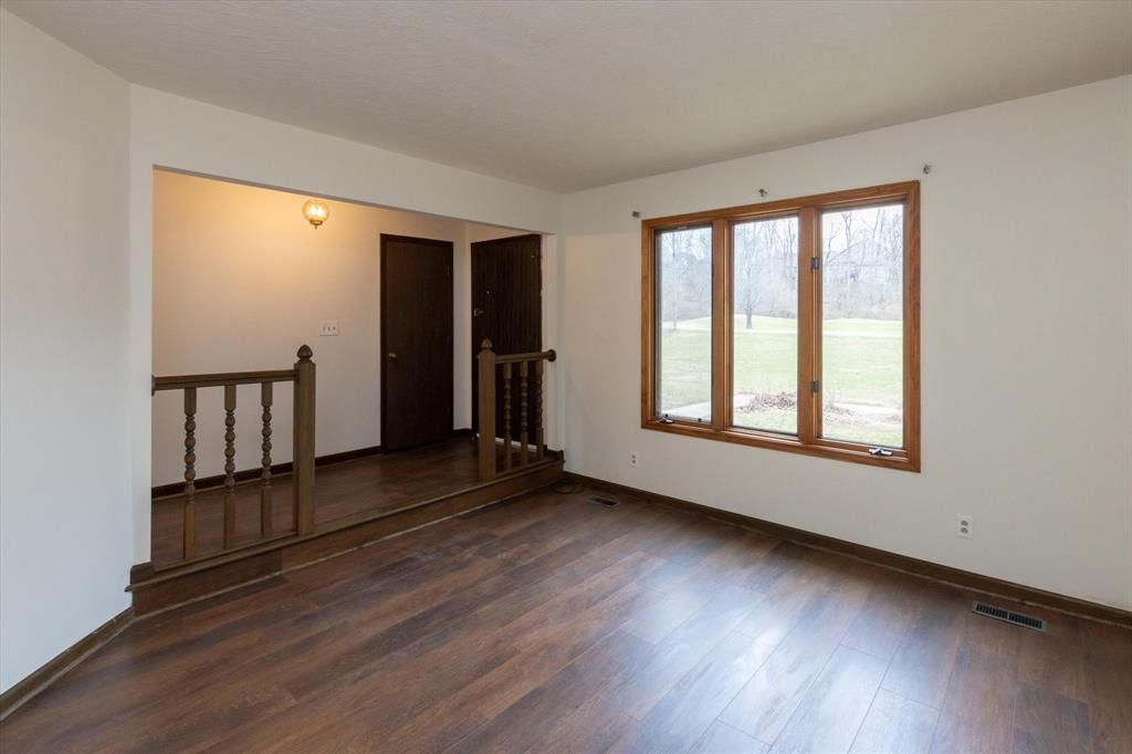 5821 E County Road 100