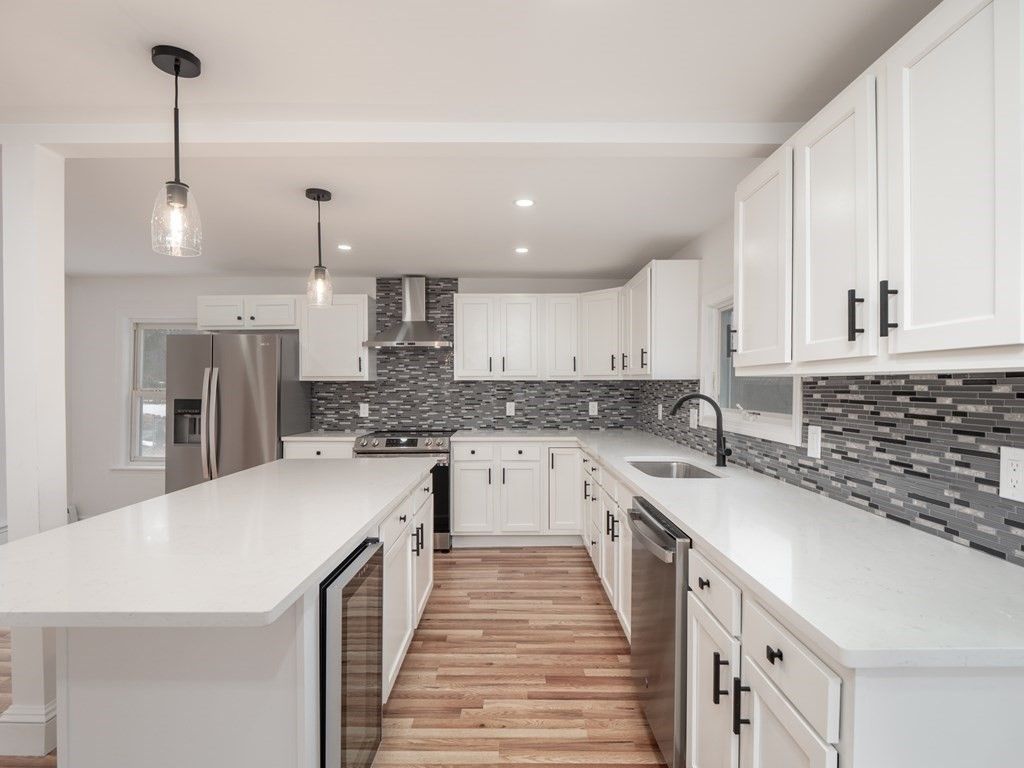 78 Boylston Cir