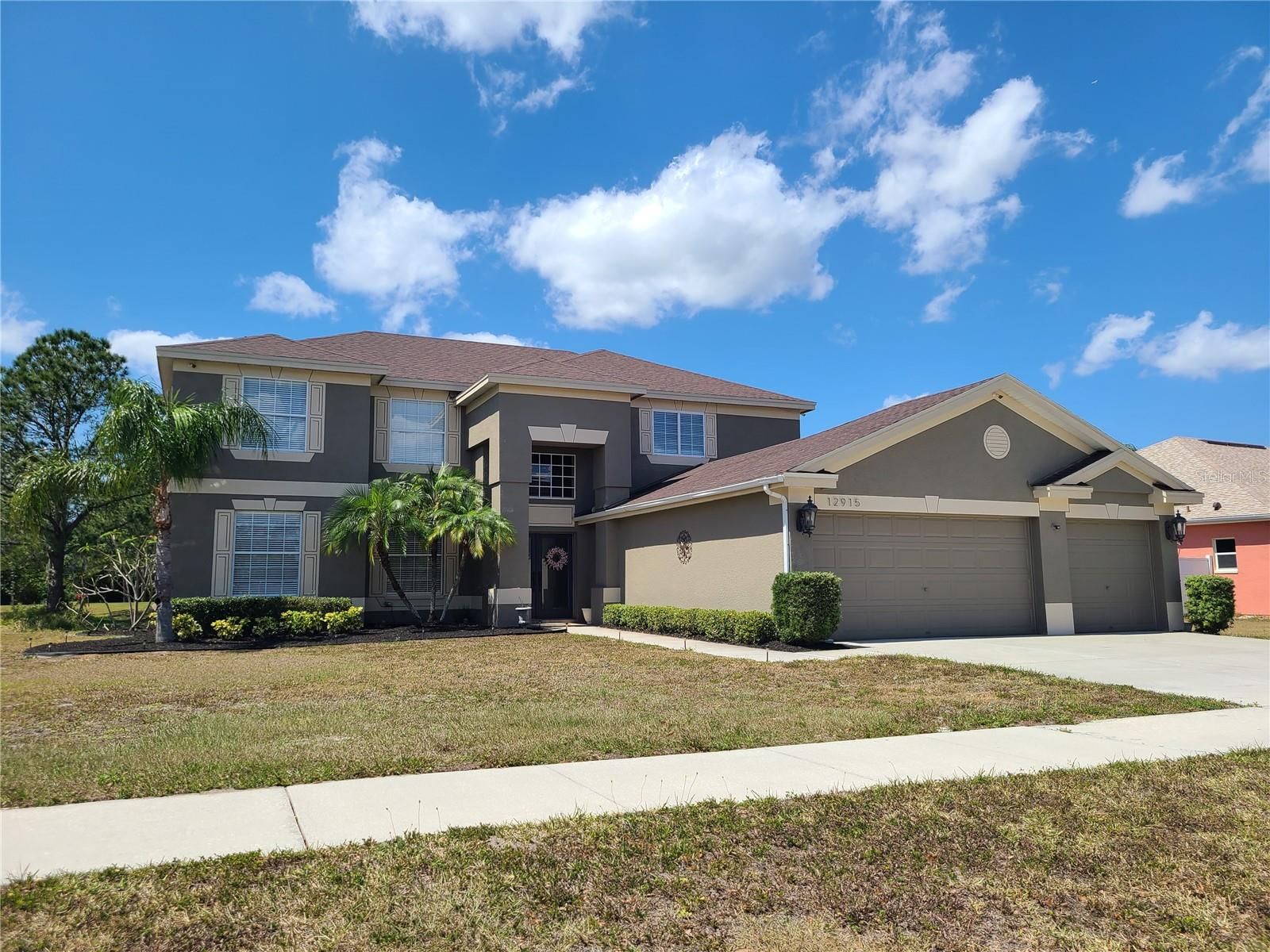 12915 Carlington Lane