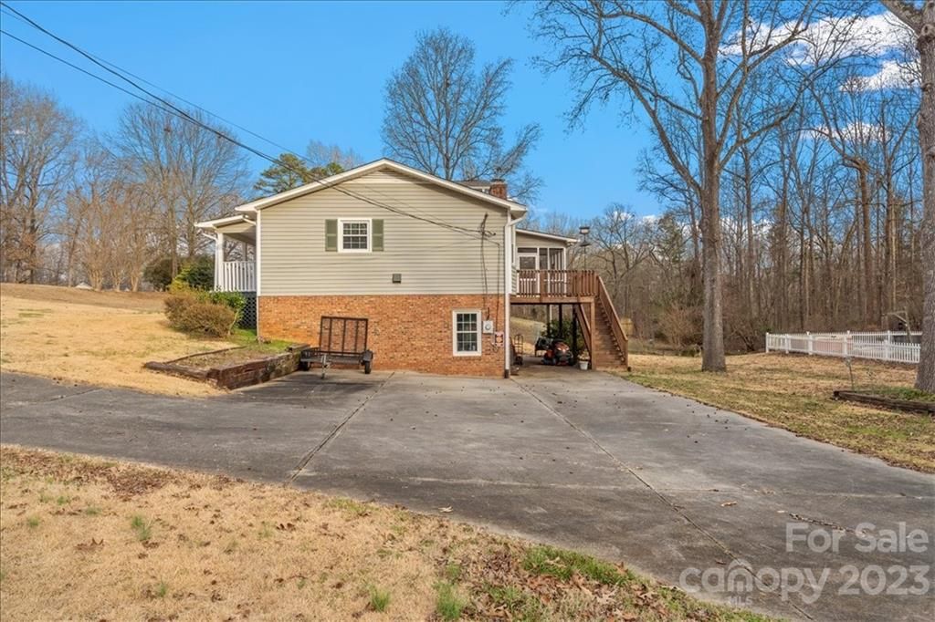 4619 Oak Meadow Court
