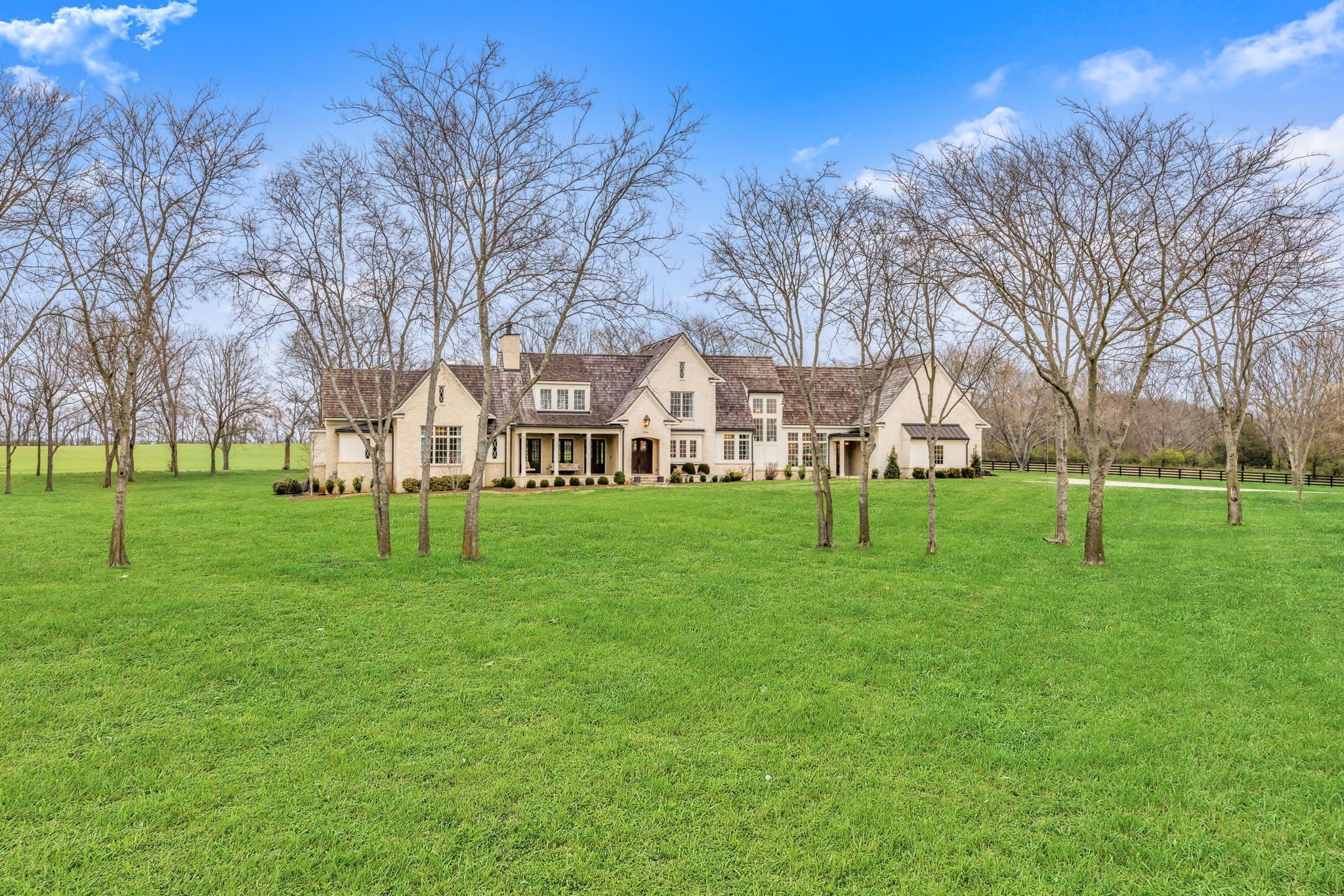904 Hamilton Branch Pvt Ln
