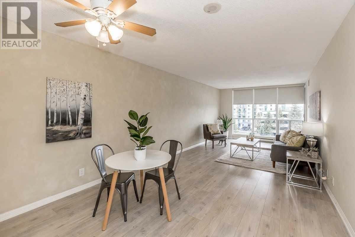 #207 -65 ELLEN ST