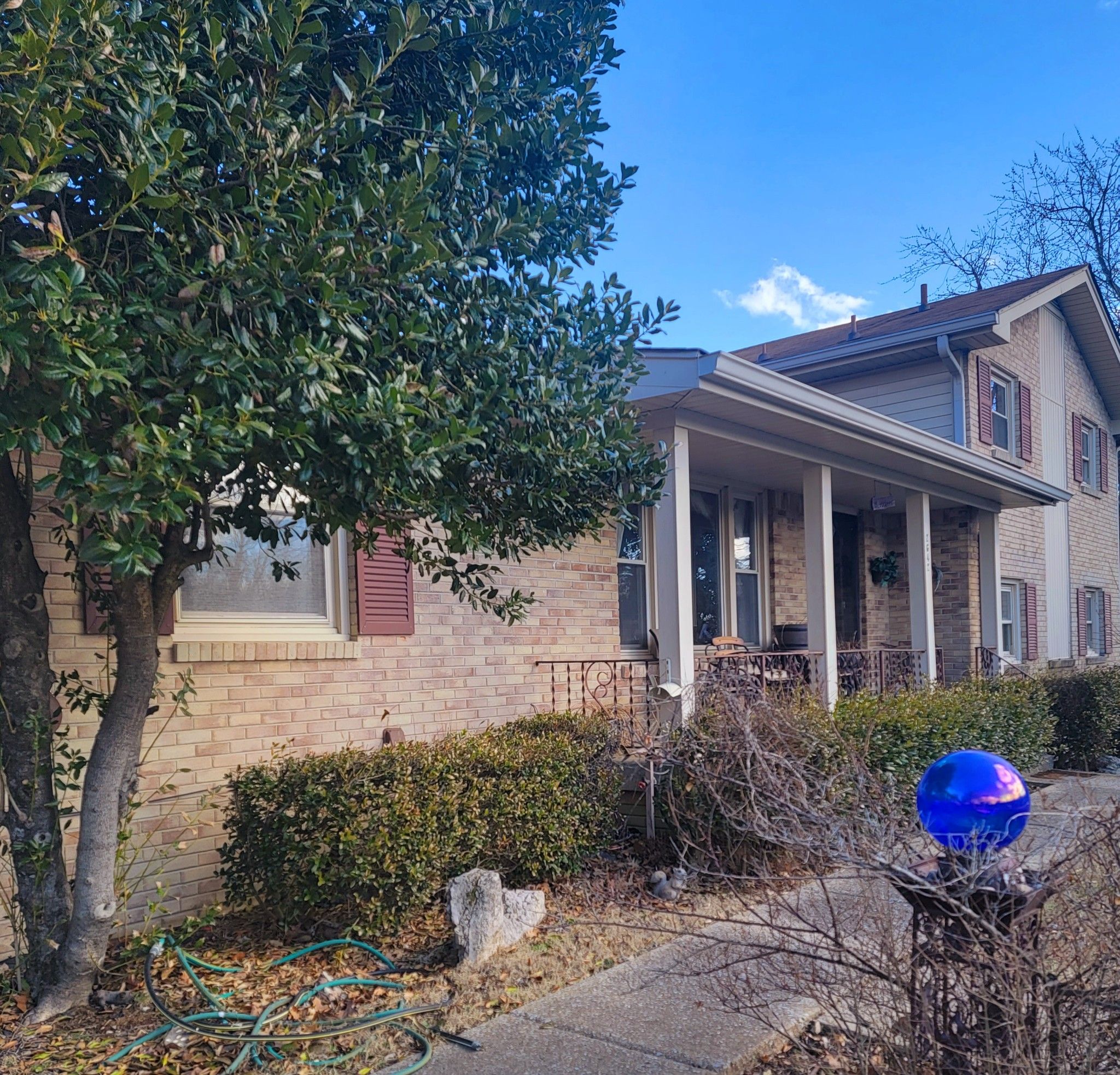 2642 Edge O Lake Dr