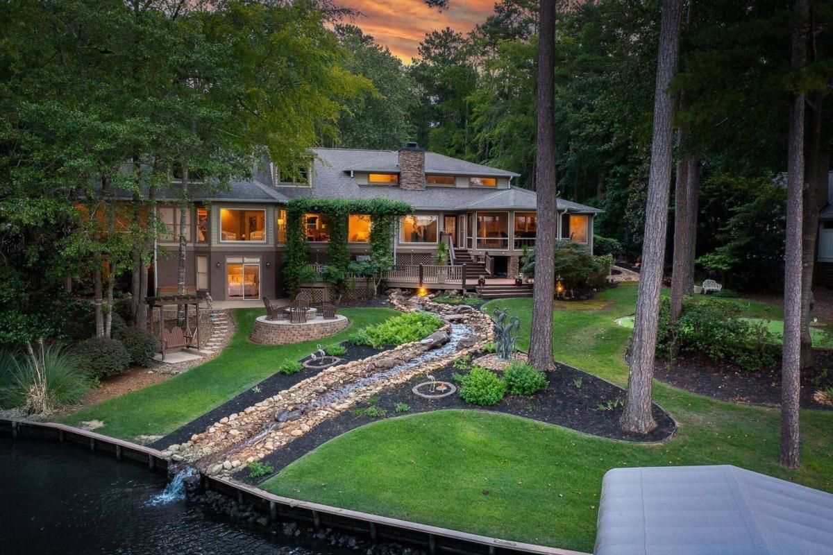 1330 Dogwood Drive