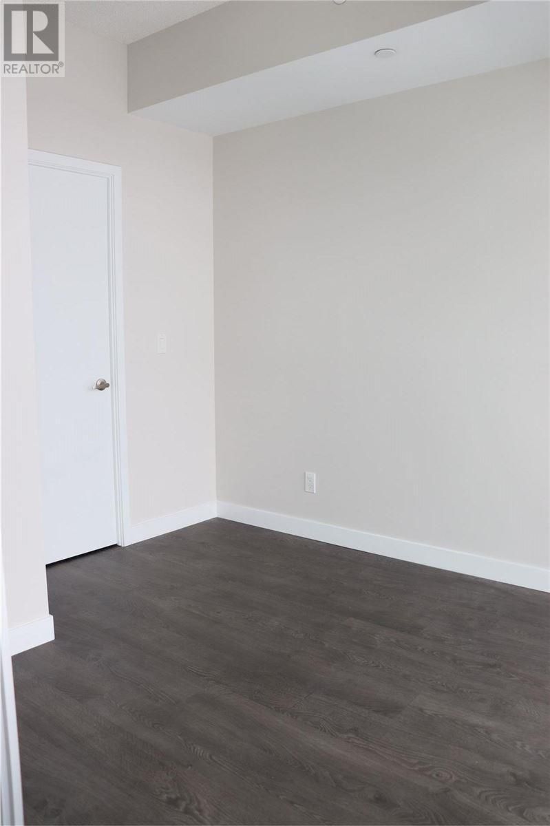 #903 -2055 DANFORTH AVE