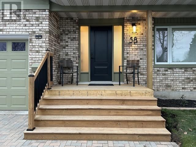 58 Chartwell DR