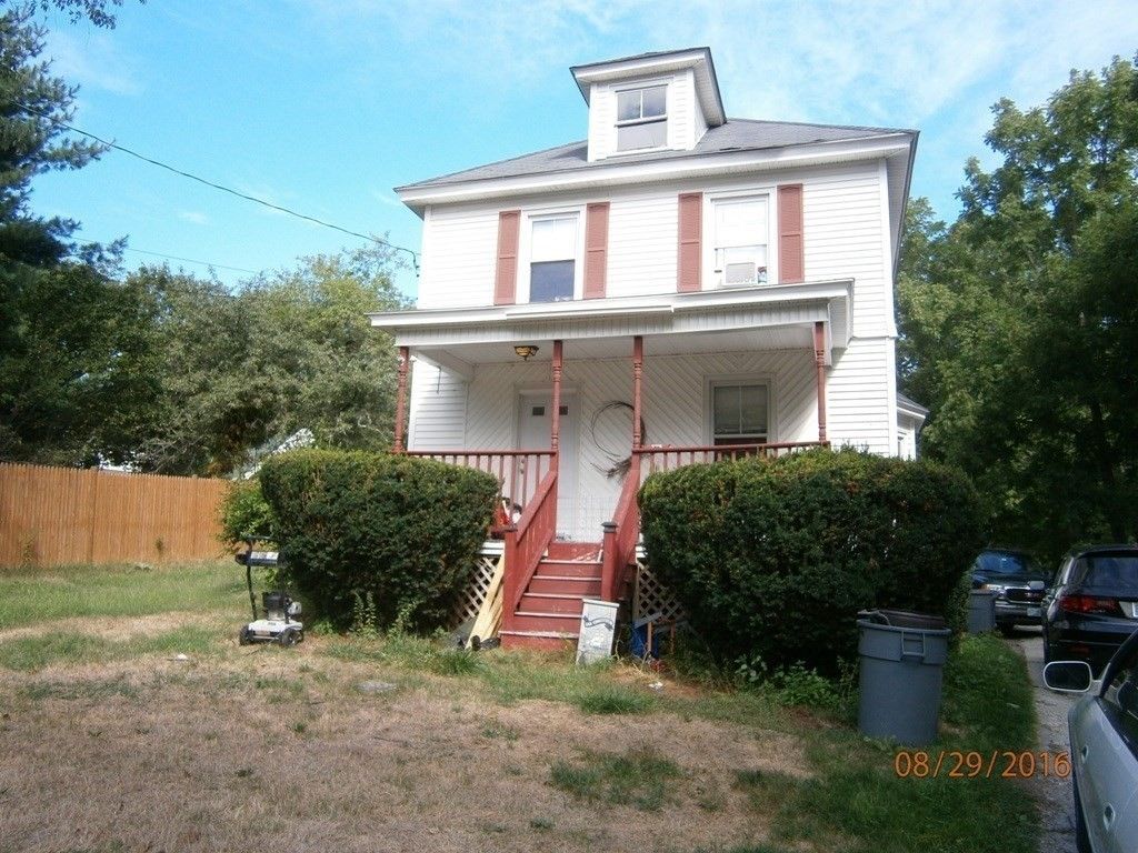 1513 Broadway