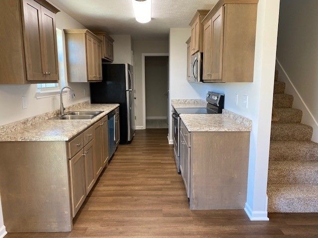 1115 Merritt Hill Trl