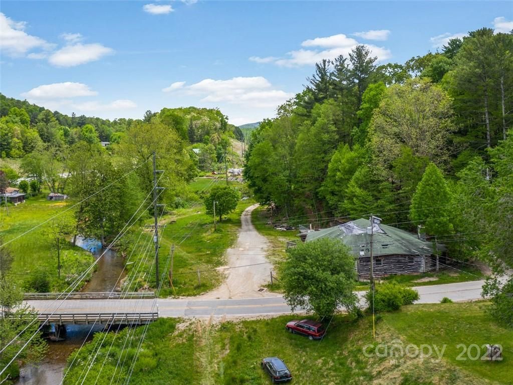 1620 Bear Wallow Road