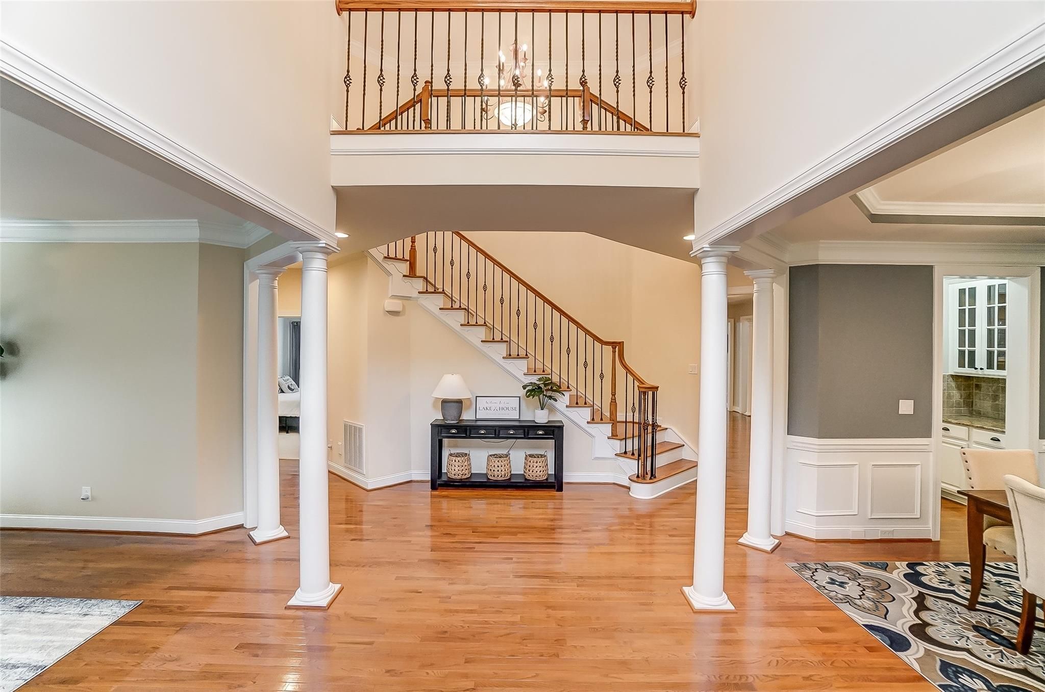 208 Woodwinds Drive