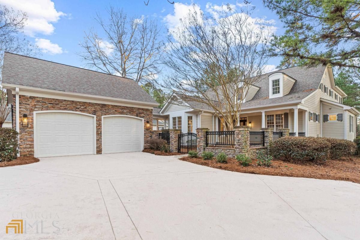 1031 Olde Chapel Lane