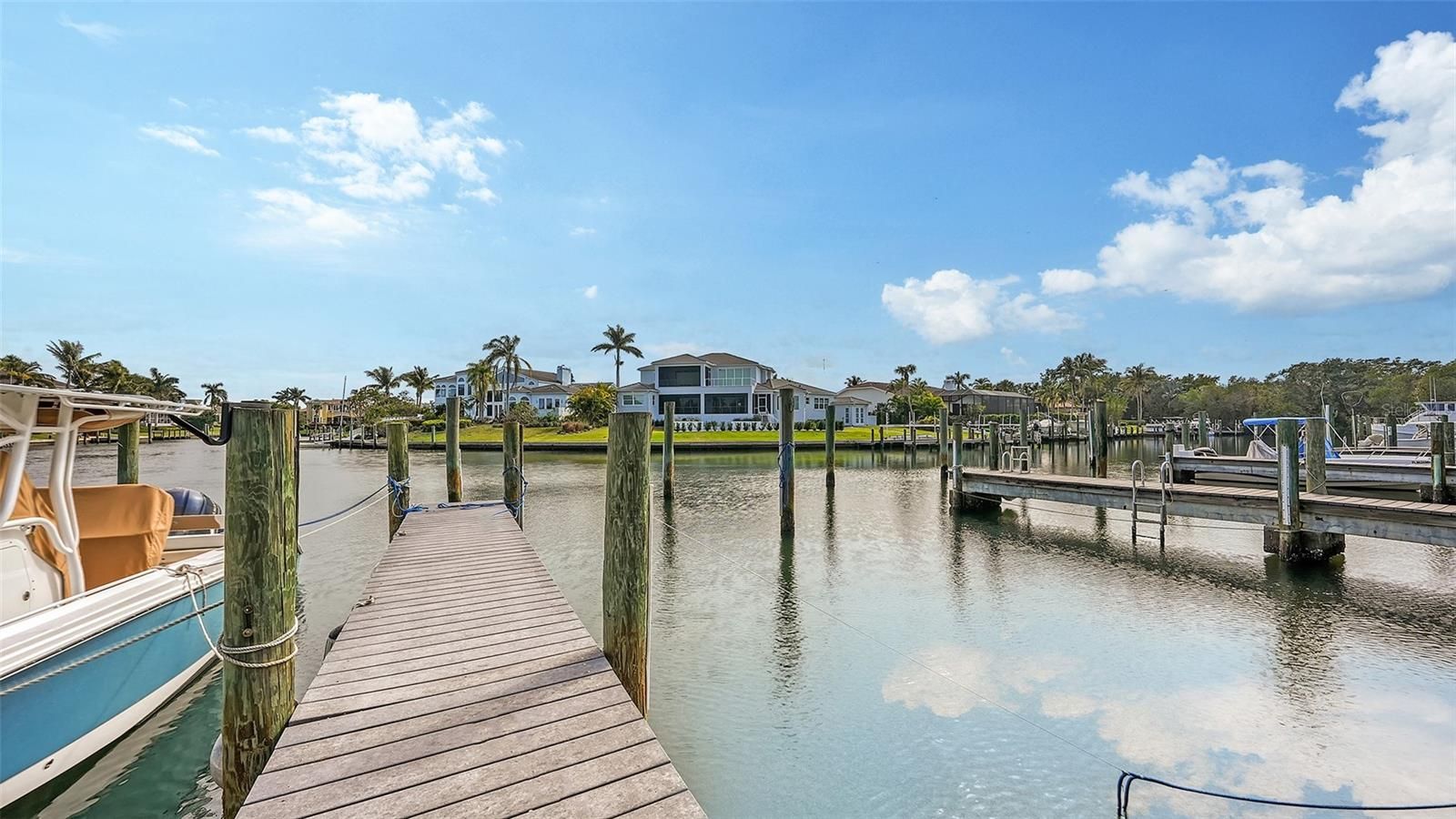 1910 Harbourside Drive