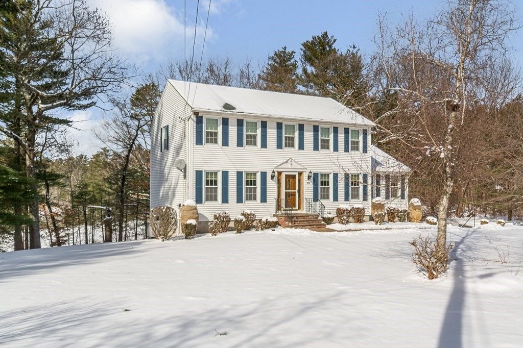 75 Tellier Way