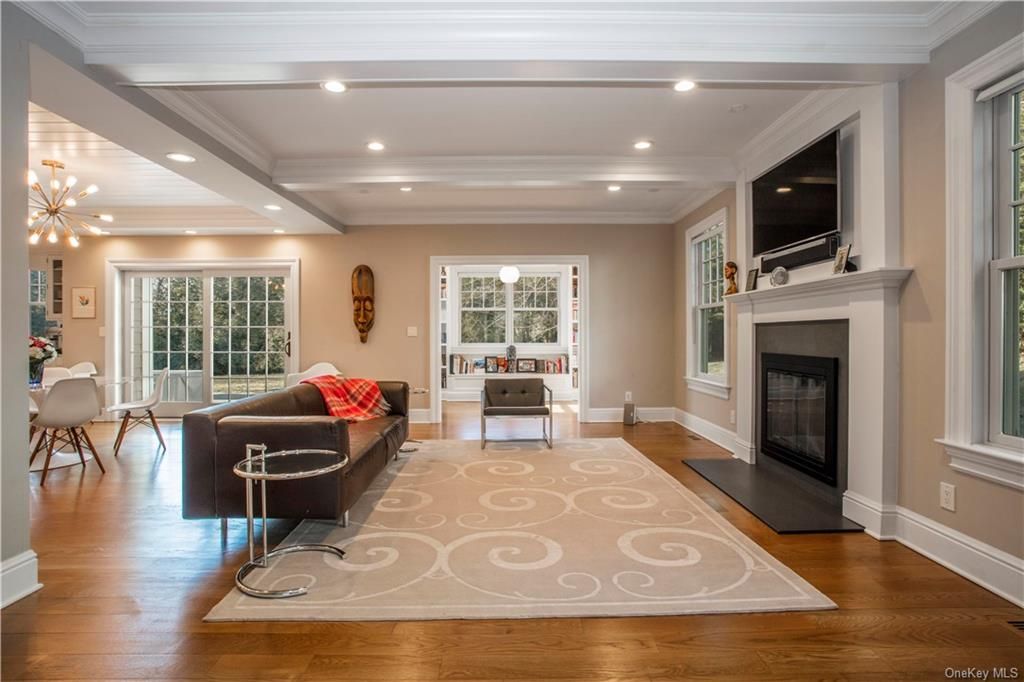 915 Protano Lane