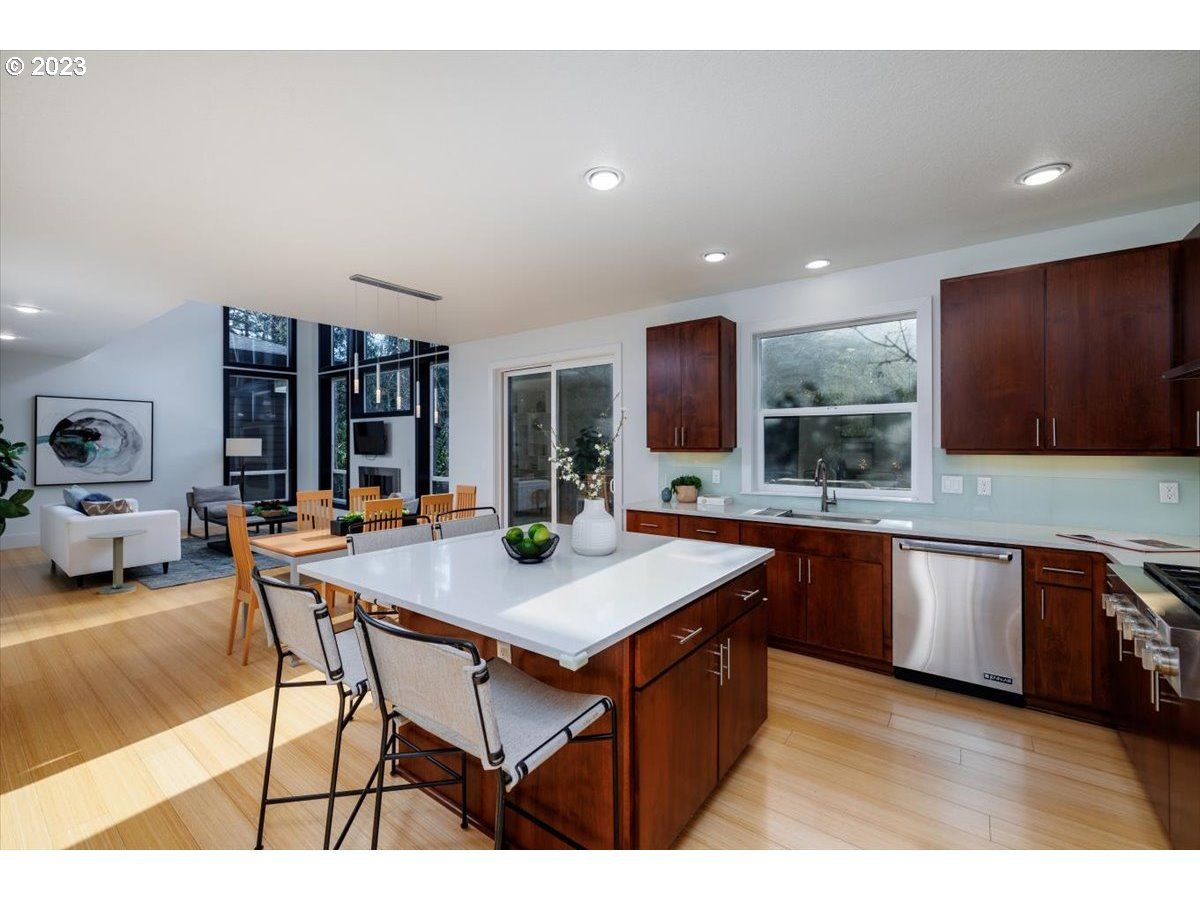 2982 NW Santanita Ter