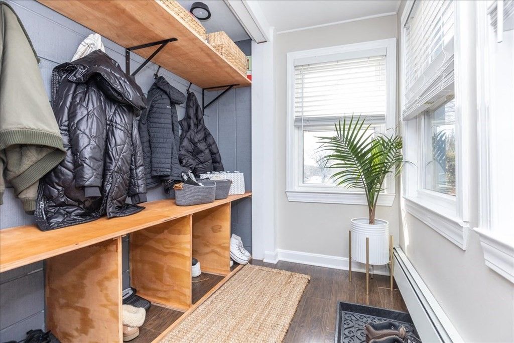 34 Forest St