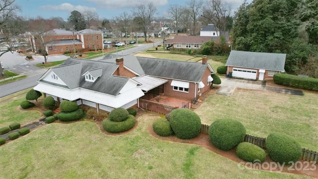 1147 Ebenezer Road