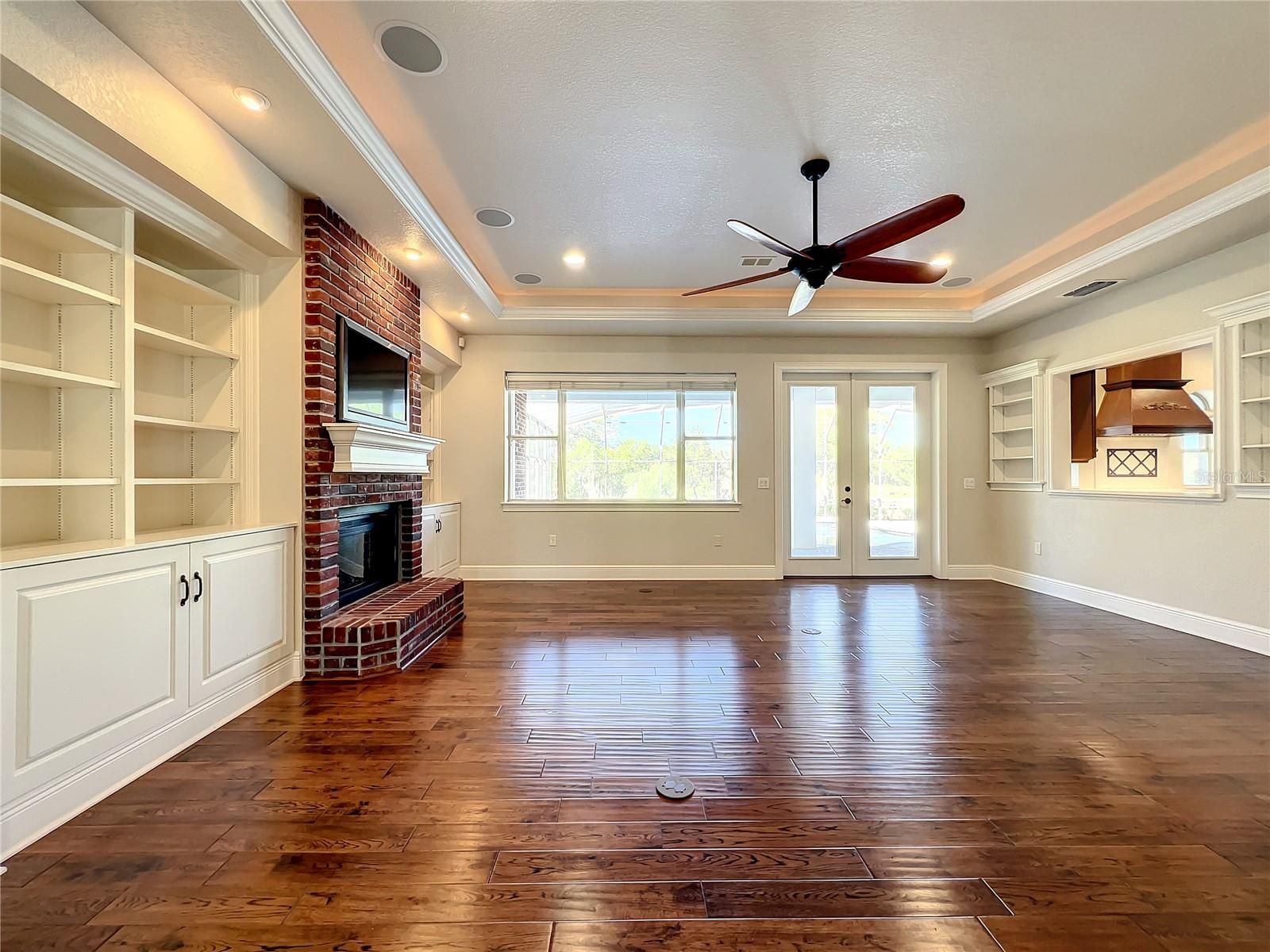5724 Terra Bona Court