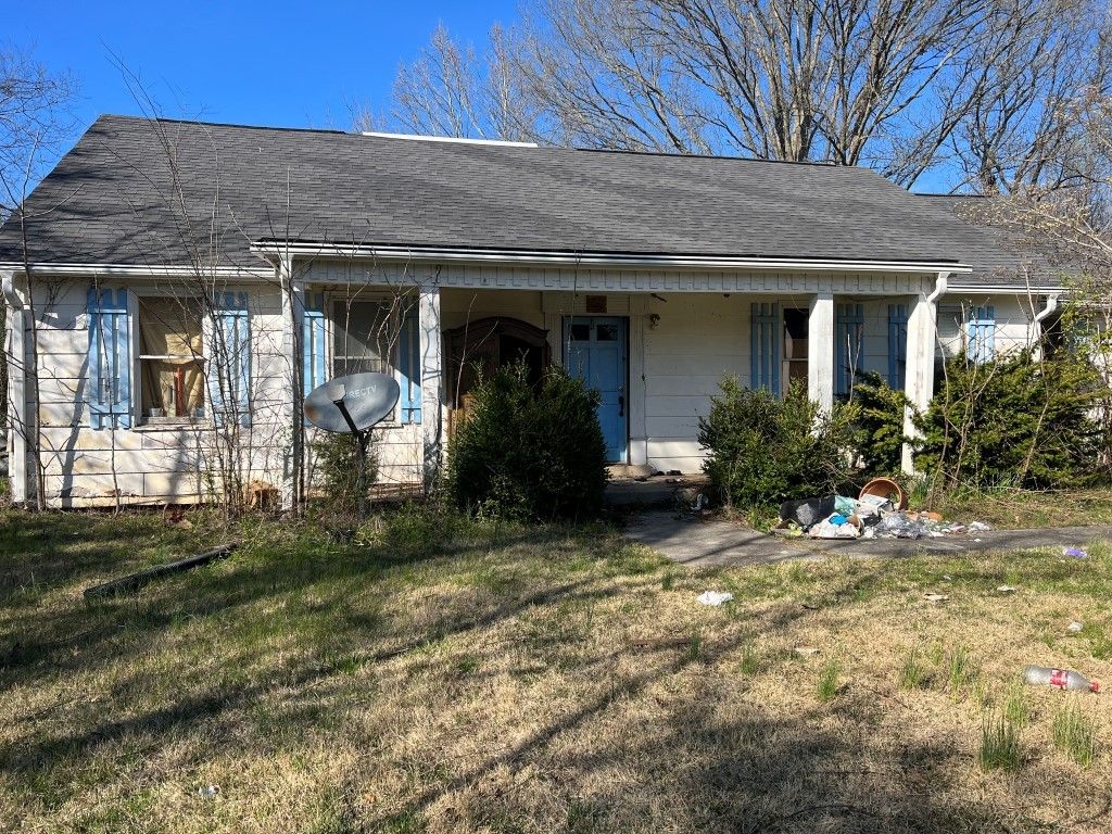 2608 Shacklett Rd