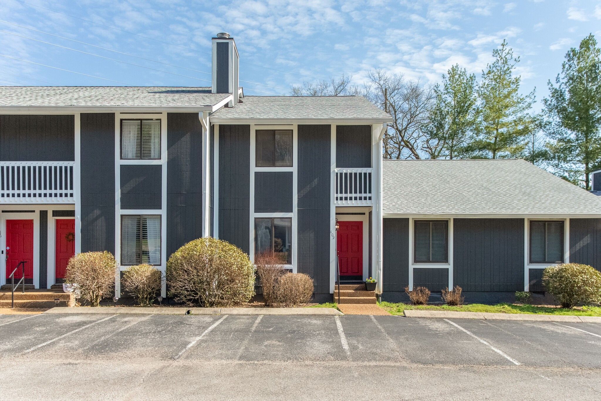 402 Sunvalley