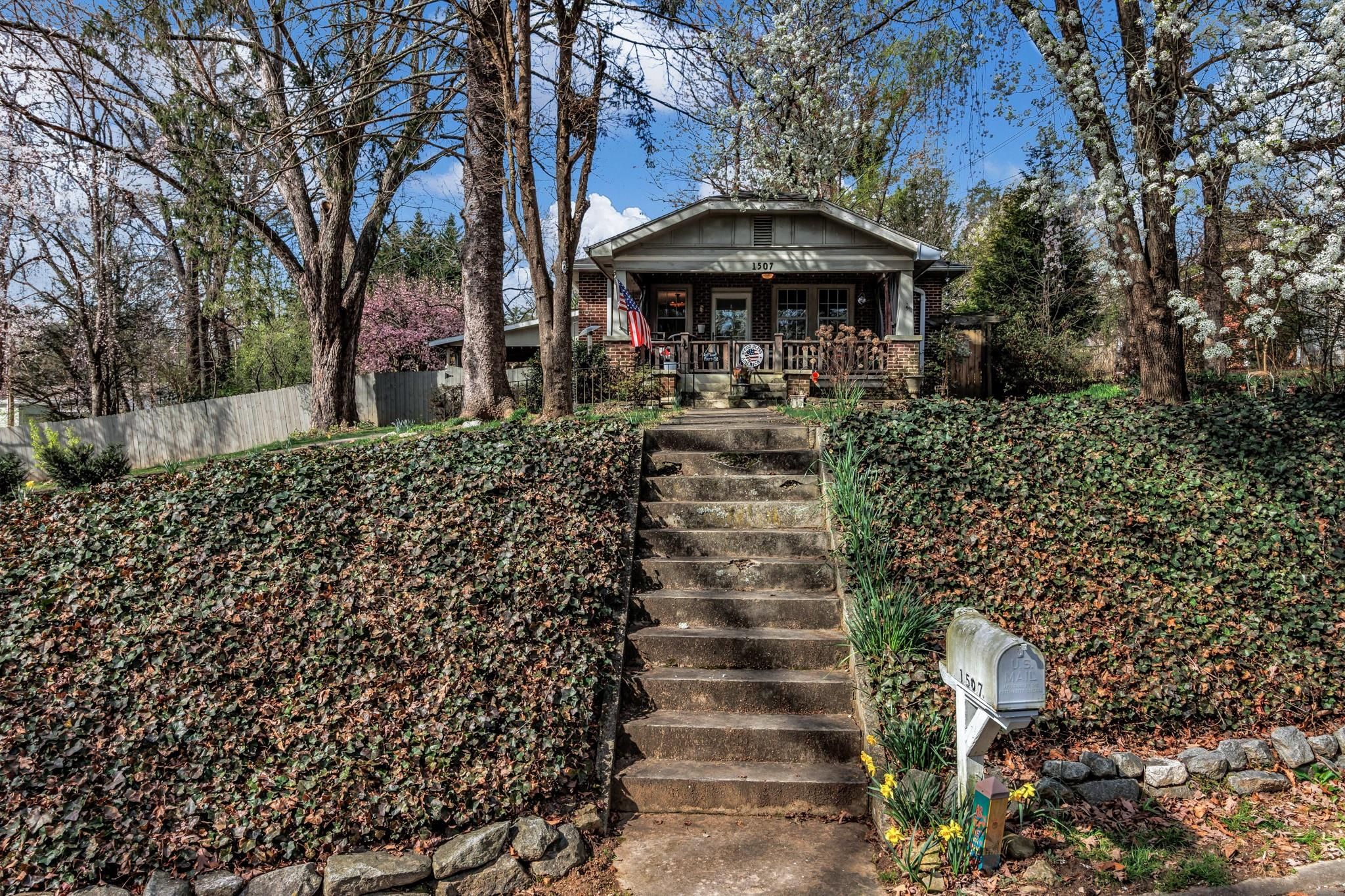 1507 Druid Hills Avenue