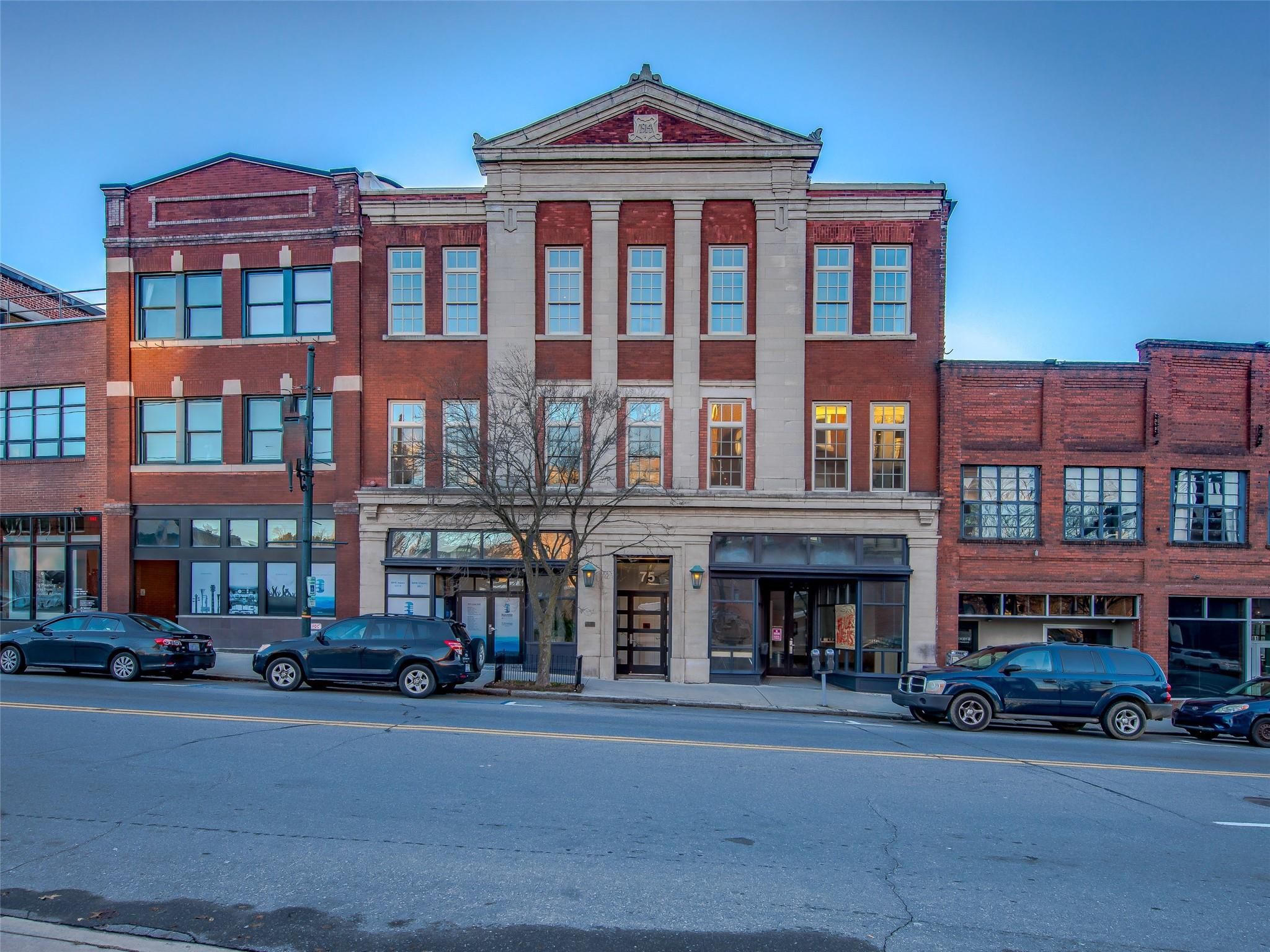 75 Broadway Street